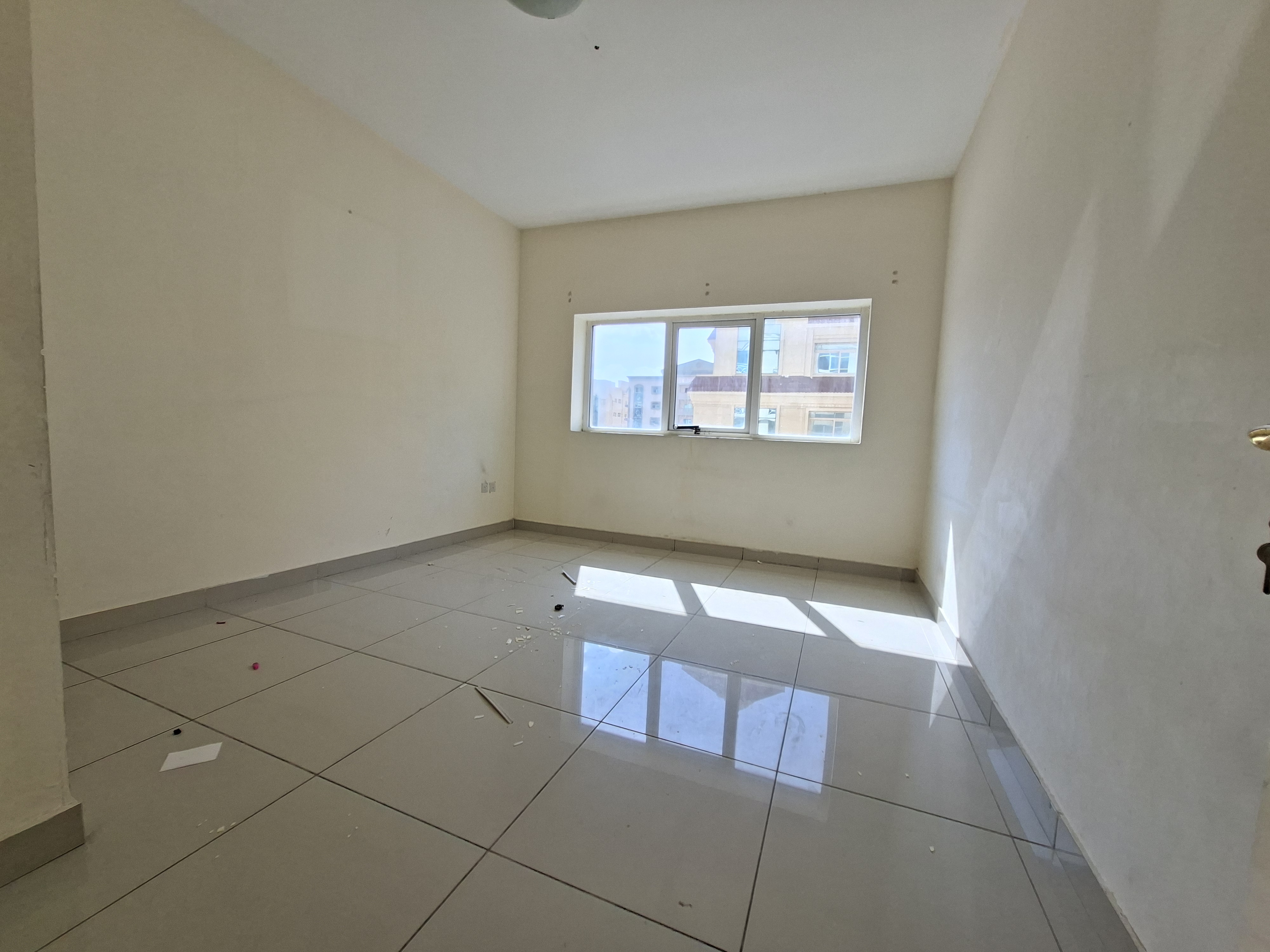 Like now Luxury 2. bhk APARTMENT with balcony with parking