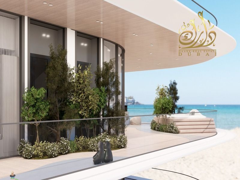 WATER ROOF_LIVE ON BEACH_COVERD PARKING_HIGH FLOOR