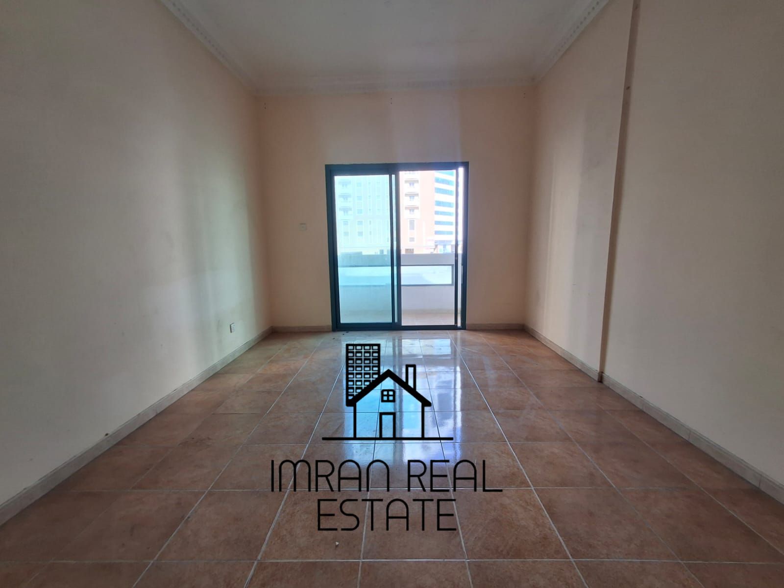 Luxury 1bhk family tower spacious flat