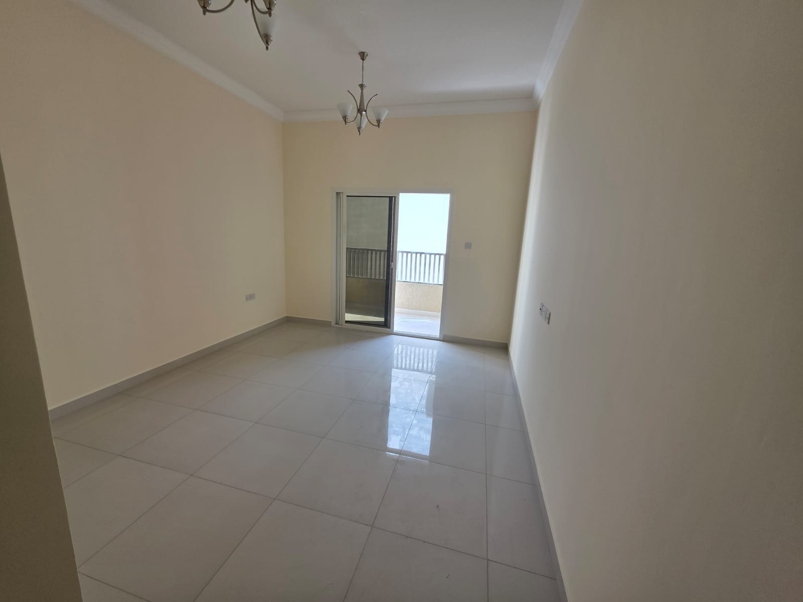 Largest and most beautiful apartments, two master bedrooms, separate living room with balcony, three bathrooms, central air conditioning, excellent la