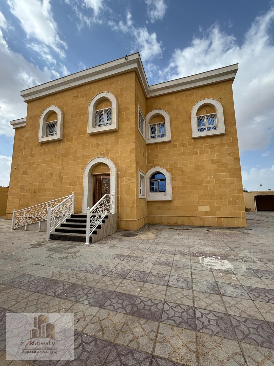 Villa for Sale – Al Qaraen 2, Sharjah
