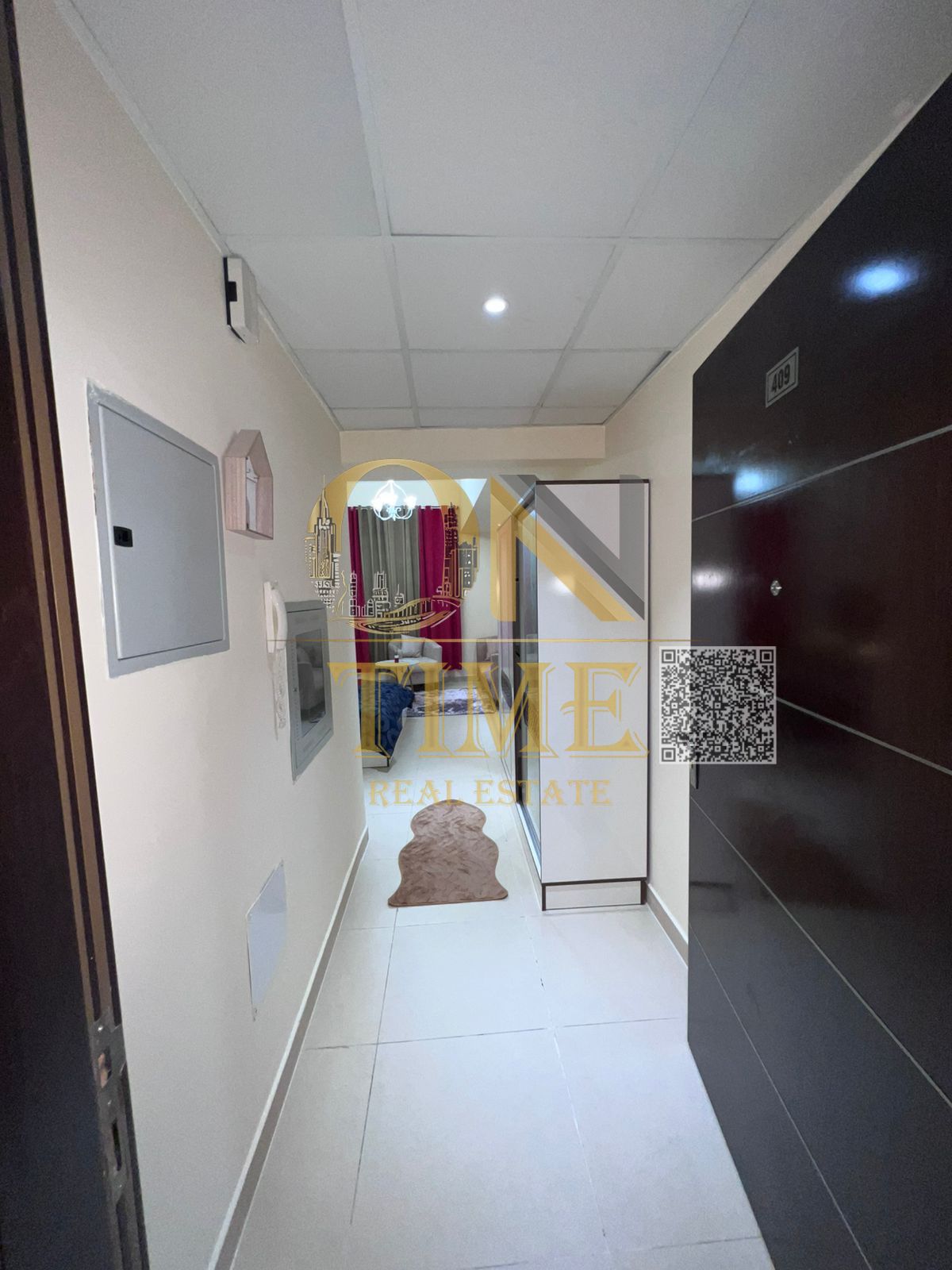 Spacious area | Prime location | Open view
