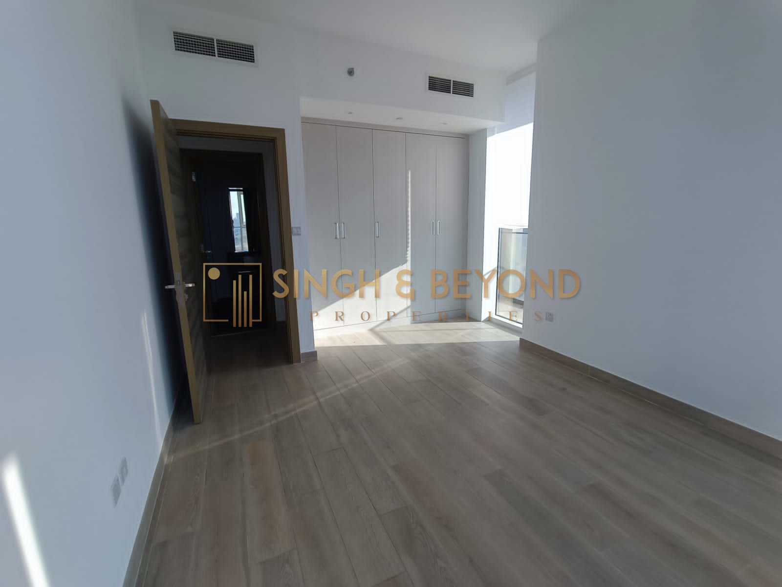 Best Price | High floor | Downtown View | Store Room