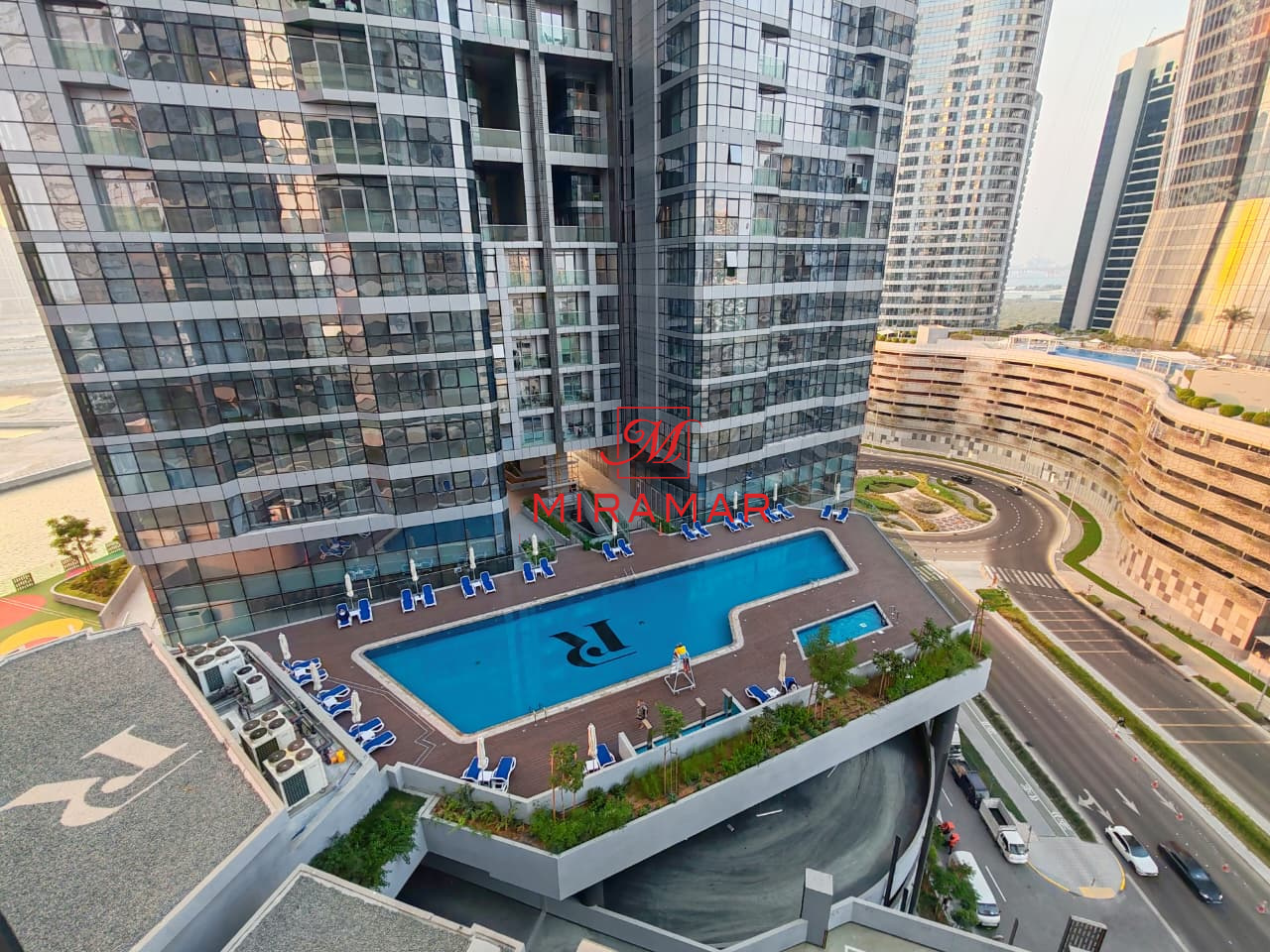 ⁂ Spacious Unit⁂ Prime Area⁂ Best Layout⁂Vacant ⁂