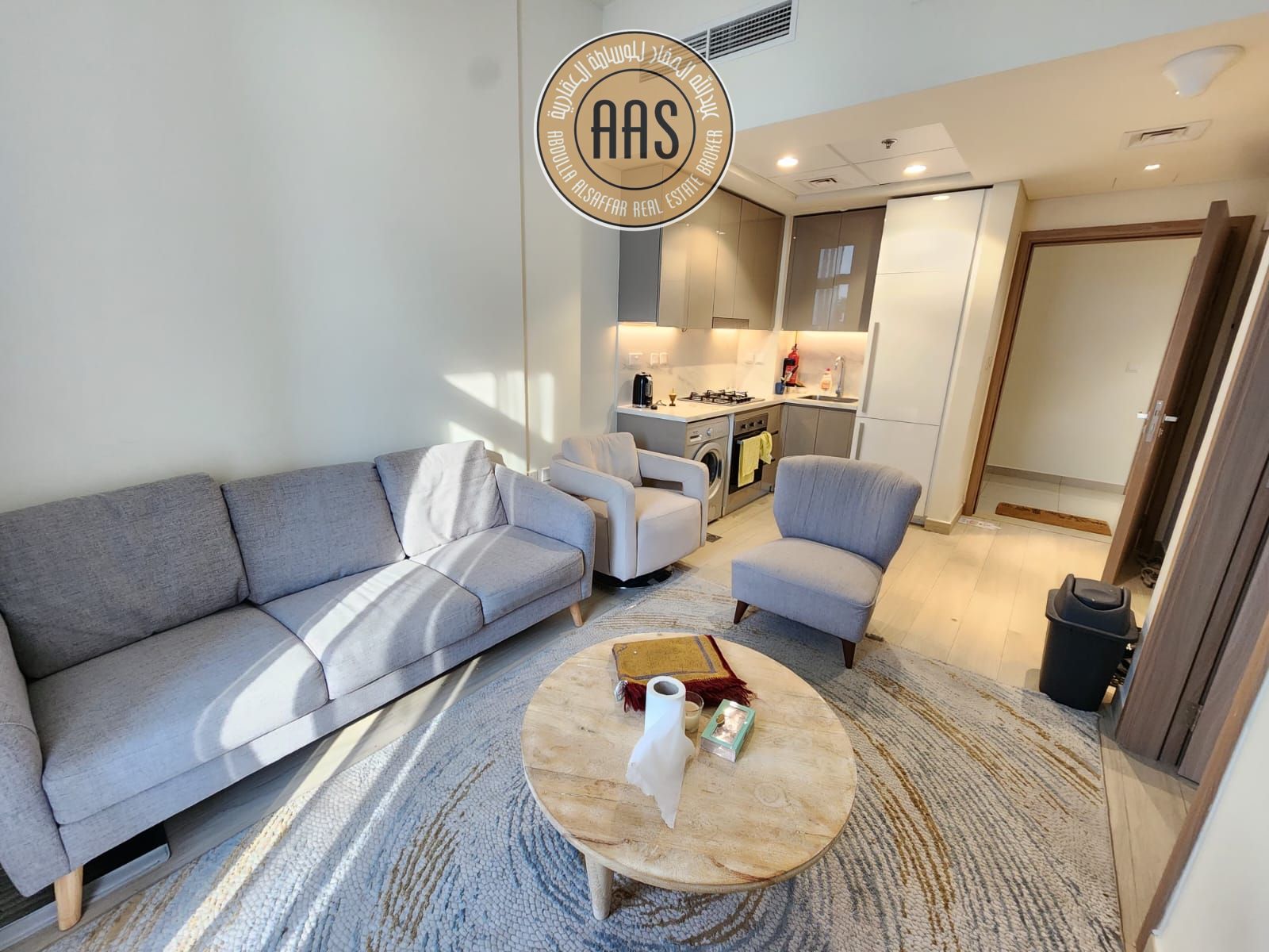 spacious luxurious fully furnished 1bhk with ac and all amenities free