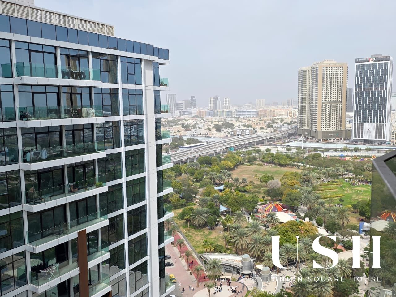 Spacious 3Beds+Maids | Close to Metro and Park | Dubai Frame
