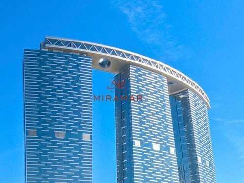 ⁂ Spacious Unit⁂Prime Location⁂Good Deal⁂Vacant ⁂