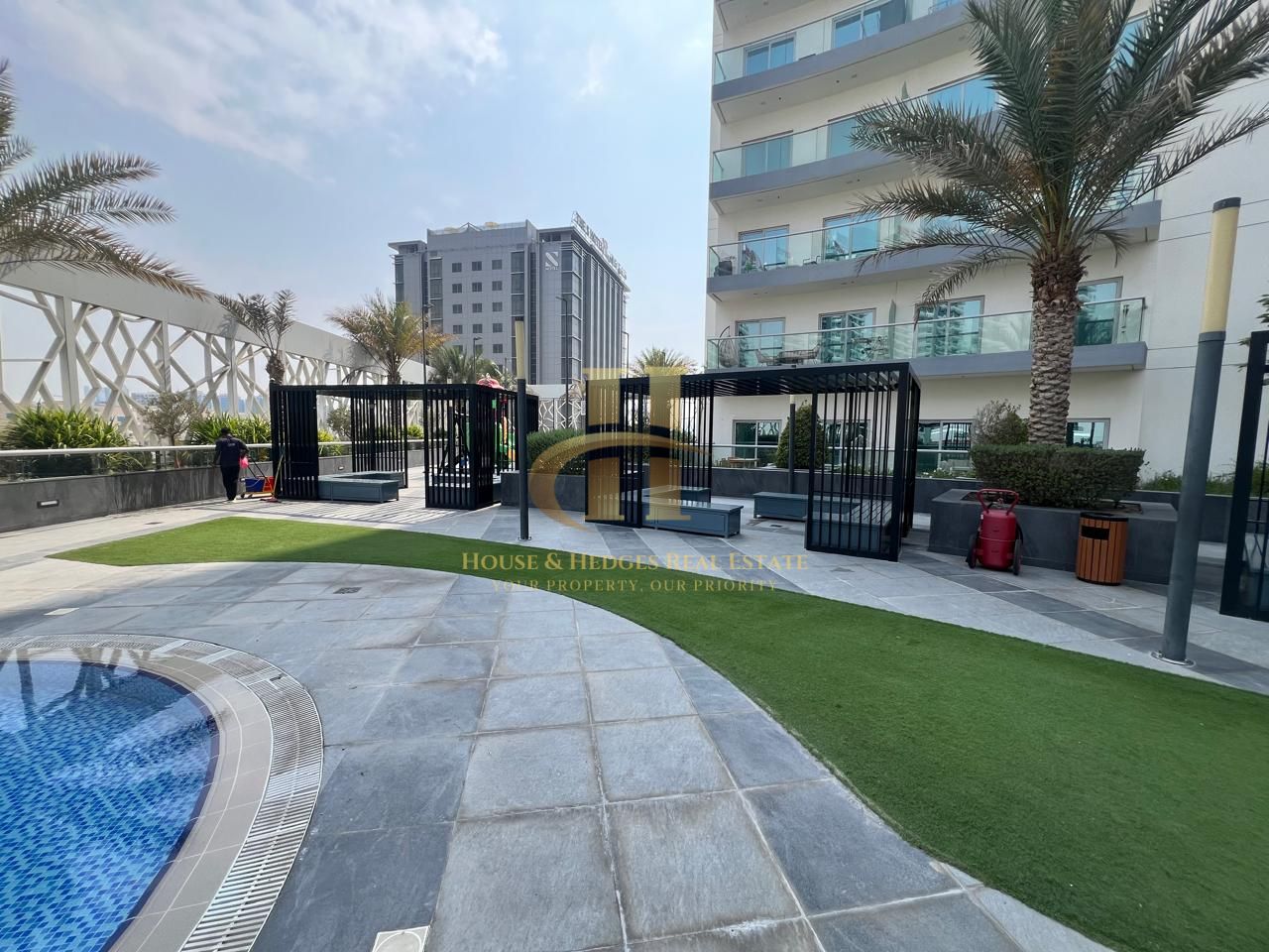 1 BHK in Golf Vita | High Floor