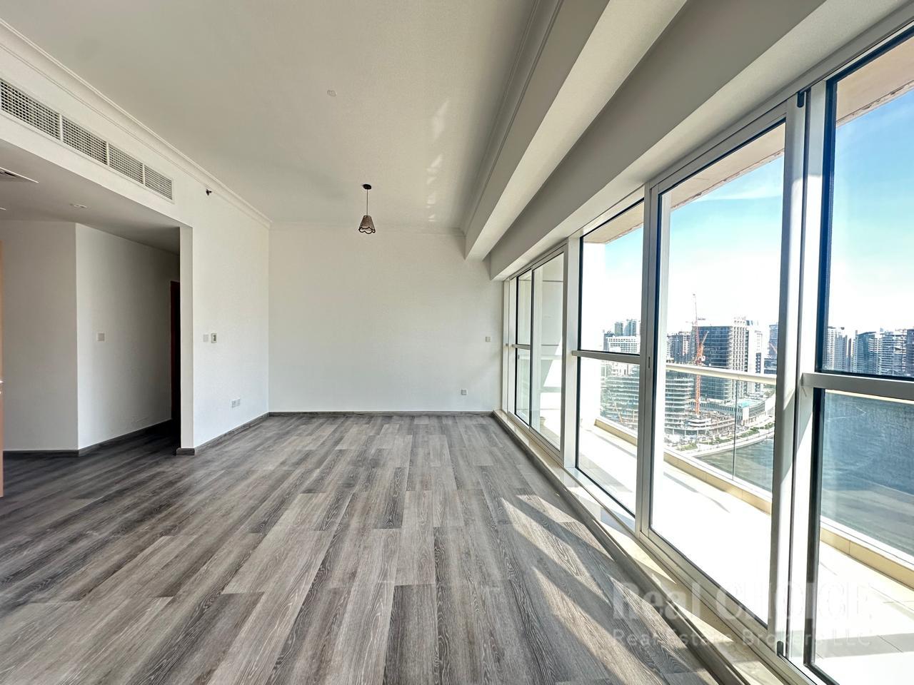 Skyline Serenity | 3BR(2BR+Maids Room) |3 Parking