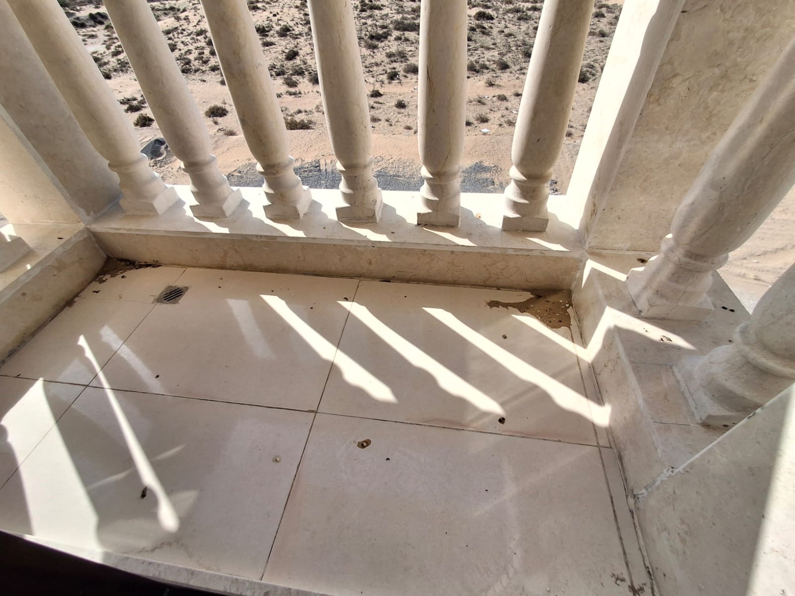 Like a Brand new Studio apartment with balcony