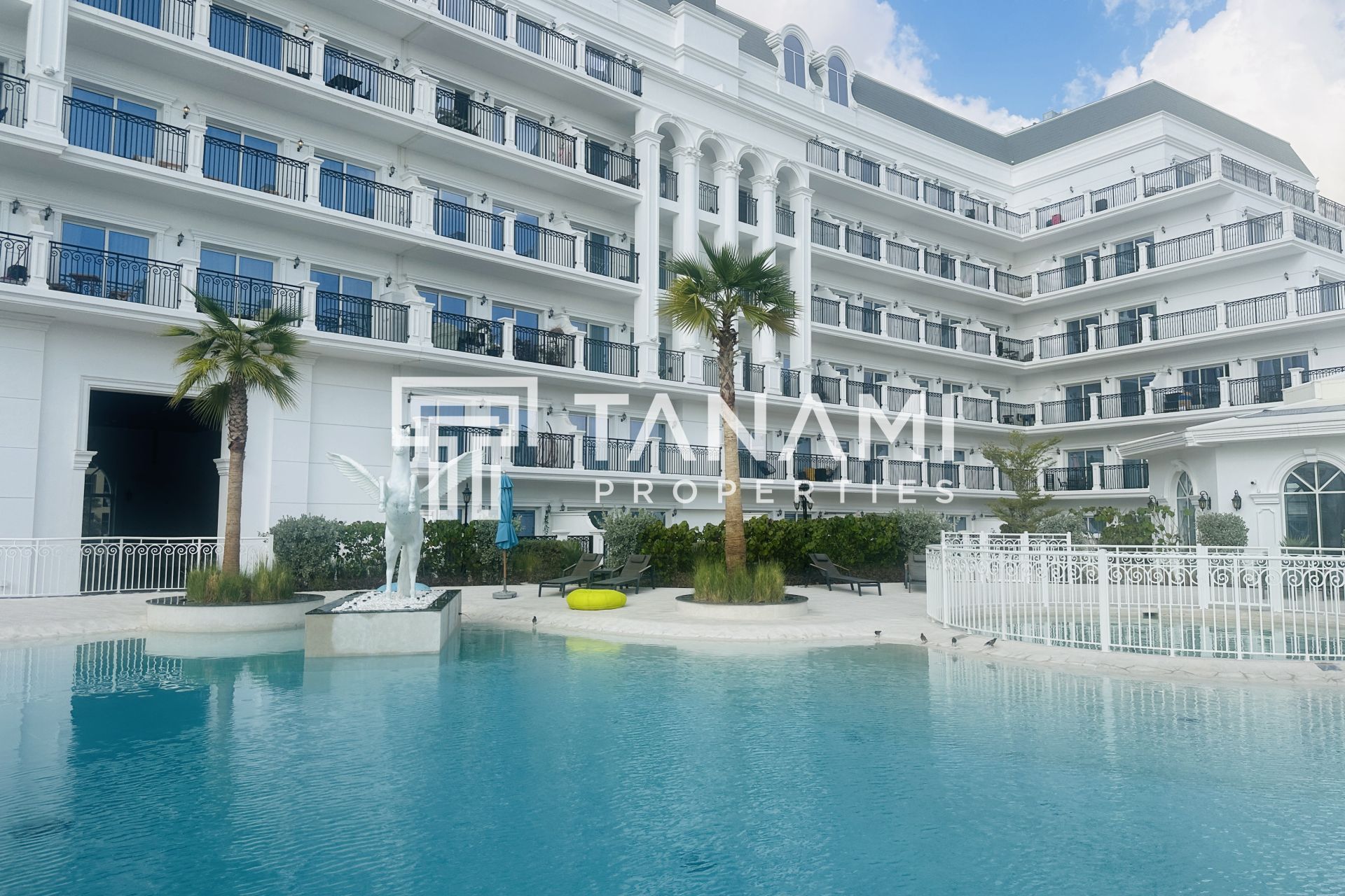 Furnished | Boulevard View | Spacious and Bright