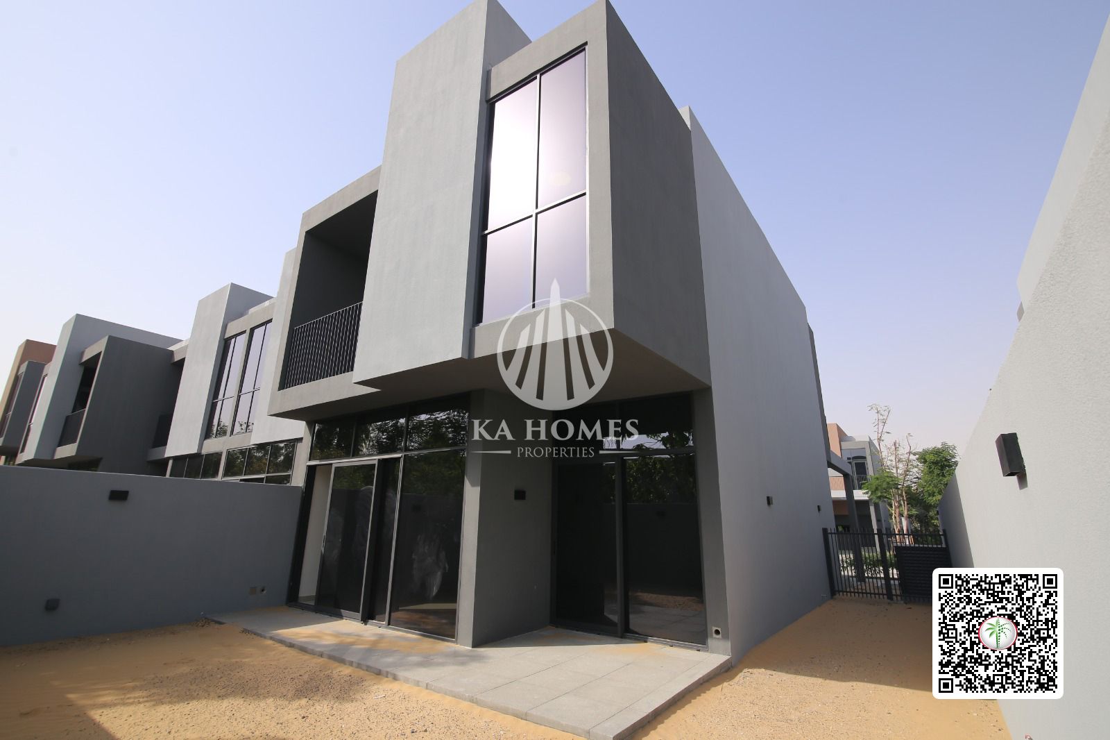 3 Master BR Townhouse | Freehold | Golden Visa | Prime Location | 5% Down Payment