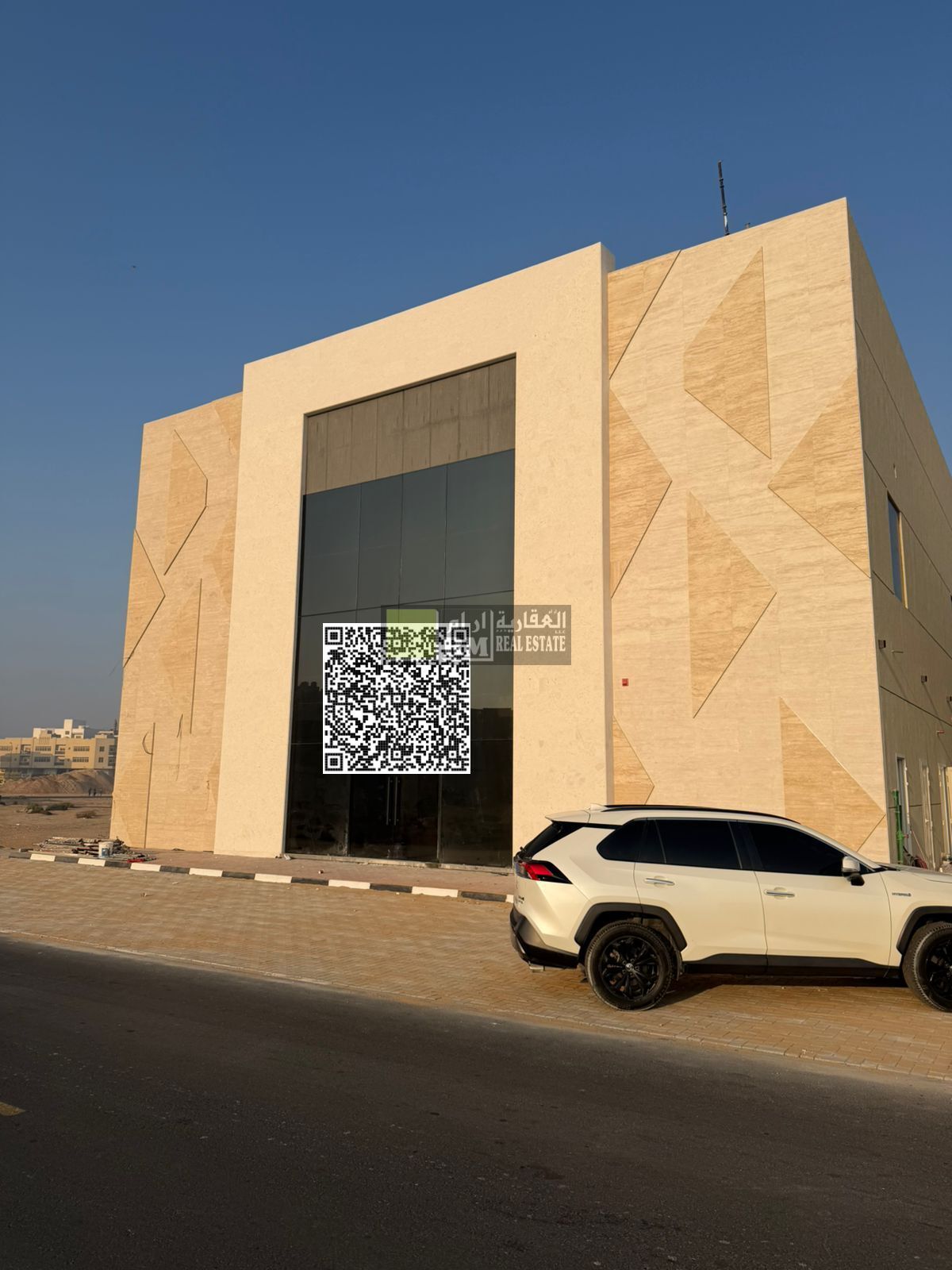 BRAND NEW SHOWROOM FOR RENT IN AL JURF-2 AJMAN