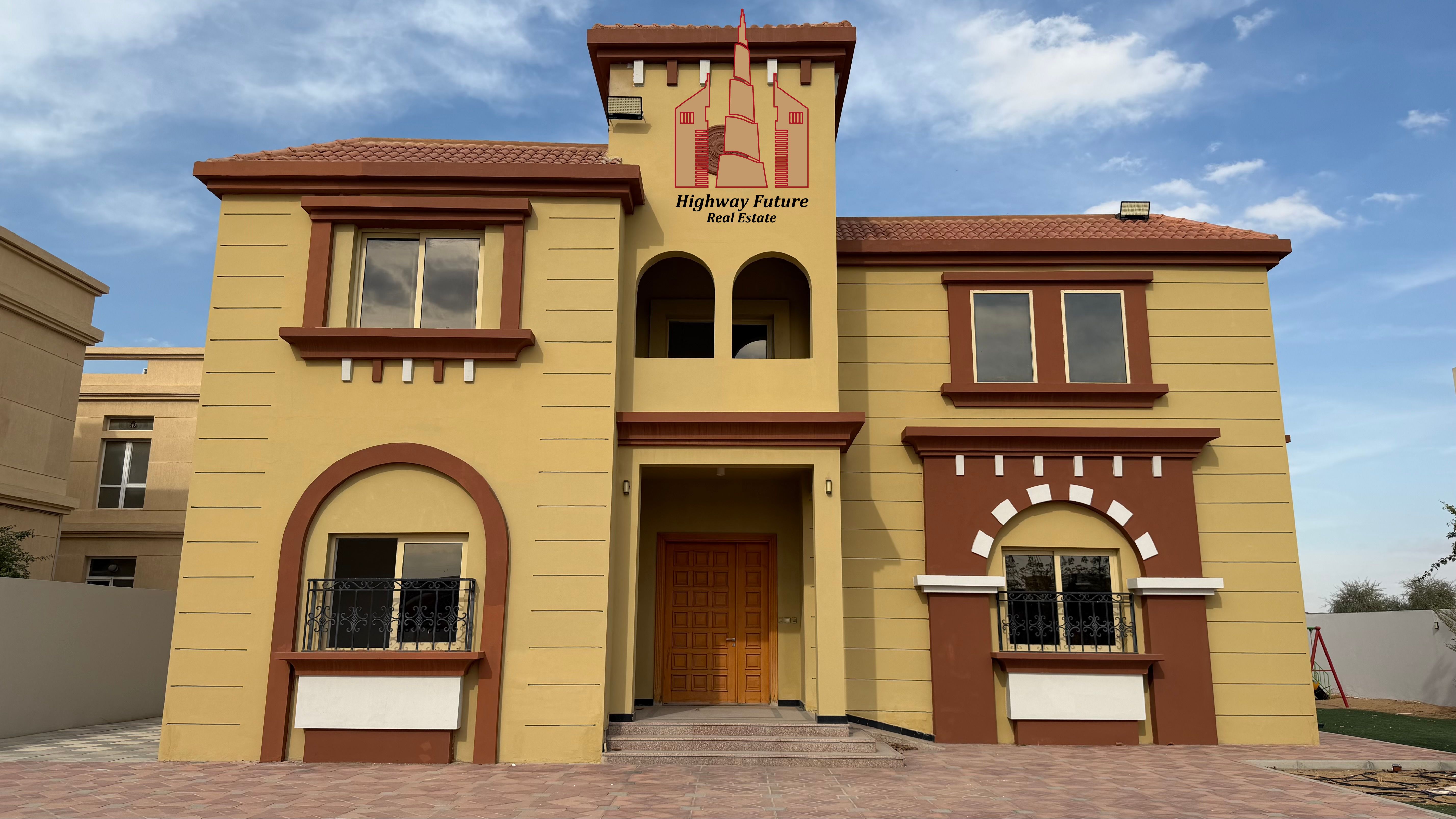 Luxurious 5BR Villa with 2 Hall 2 Majlis Maid&Driverrooms