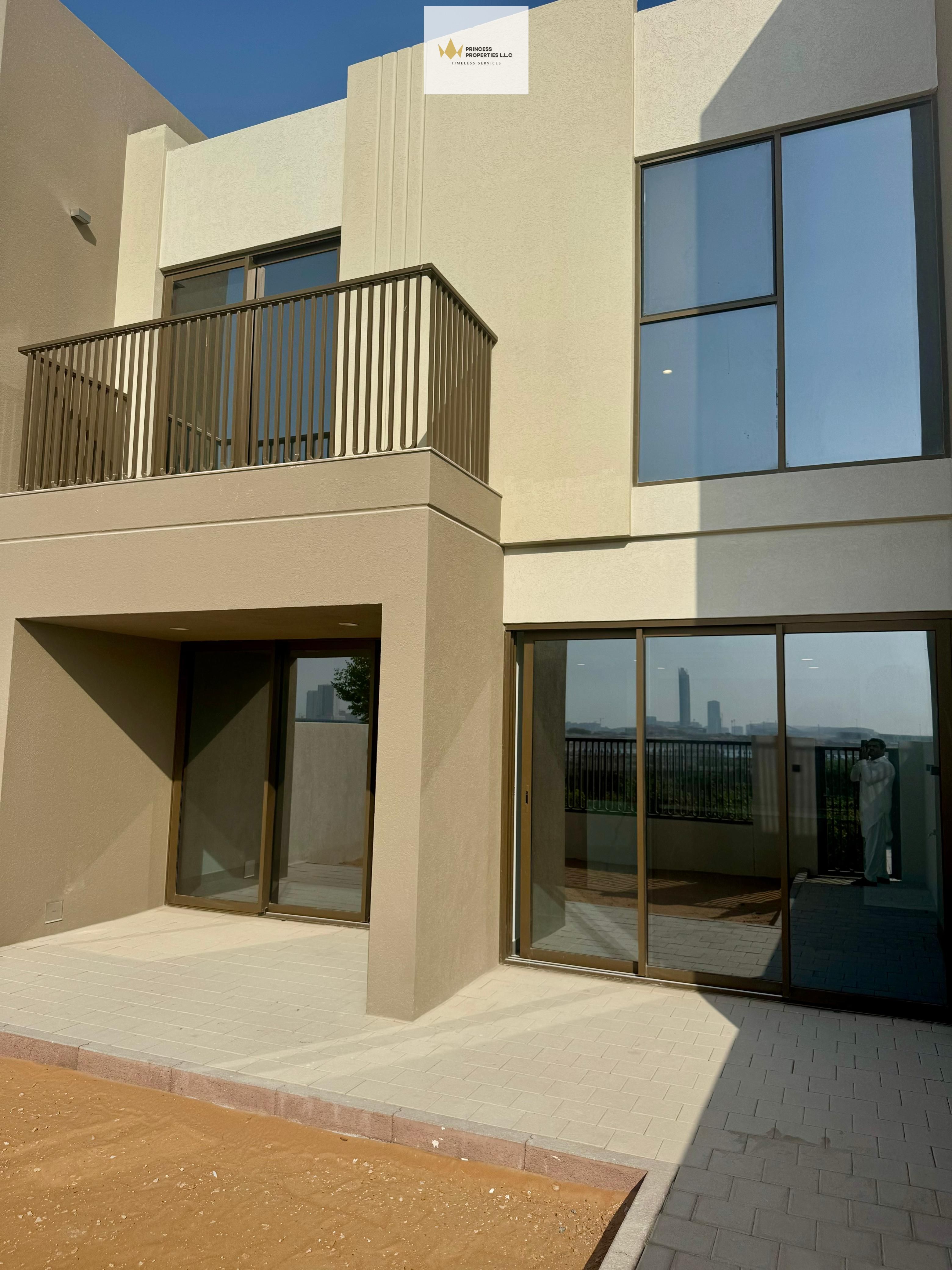 Spacious Villa for Rent – Modern & Comfortable Living
