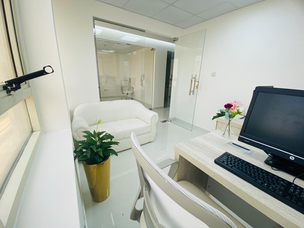 Stylish office space with Bank account assistance |Free Amenities