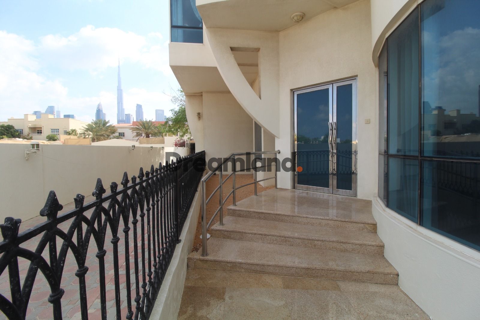 Only GCC | 4 VILLAS (G+1) | Great Investment