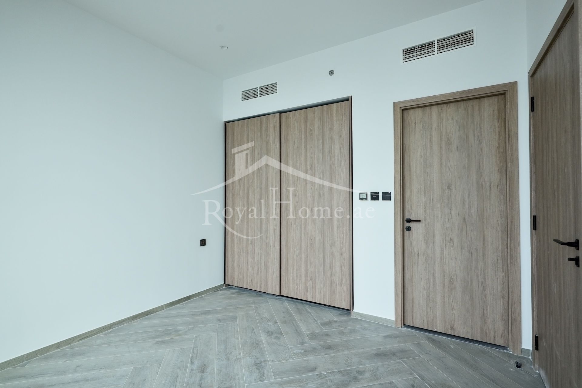Mid Floor | 02 type | Burj View