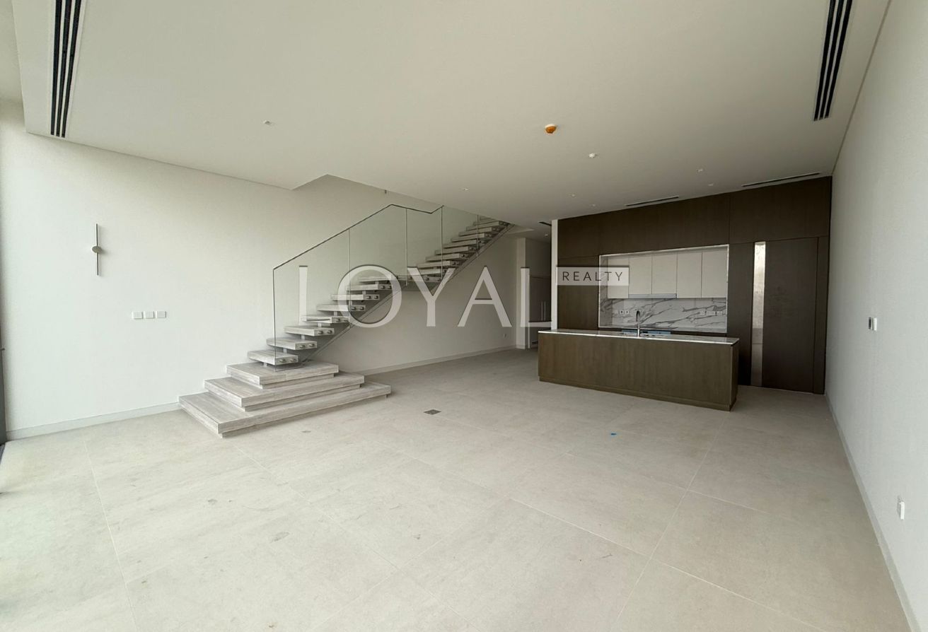 Corner Unit | Spacious | Brandnew