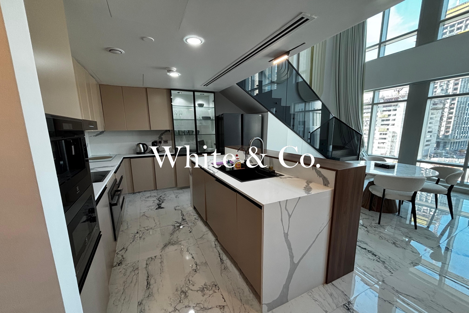 Upgraded | Duplex | 2 Beds plus Study