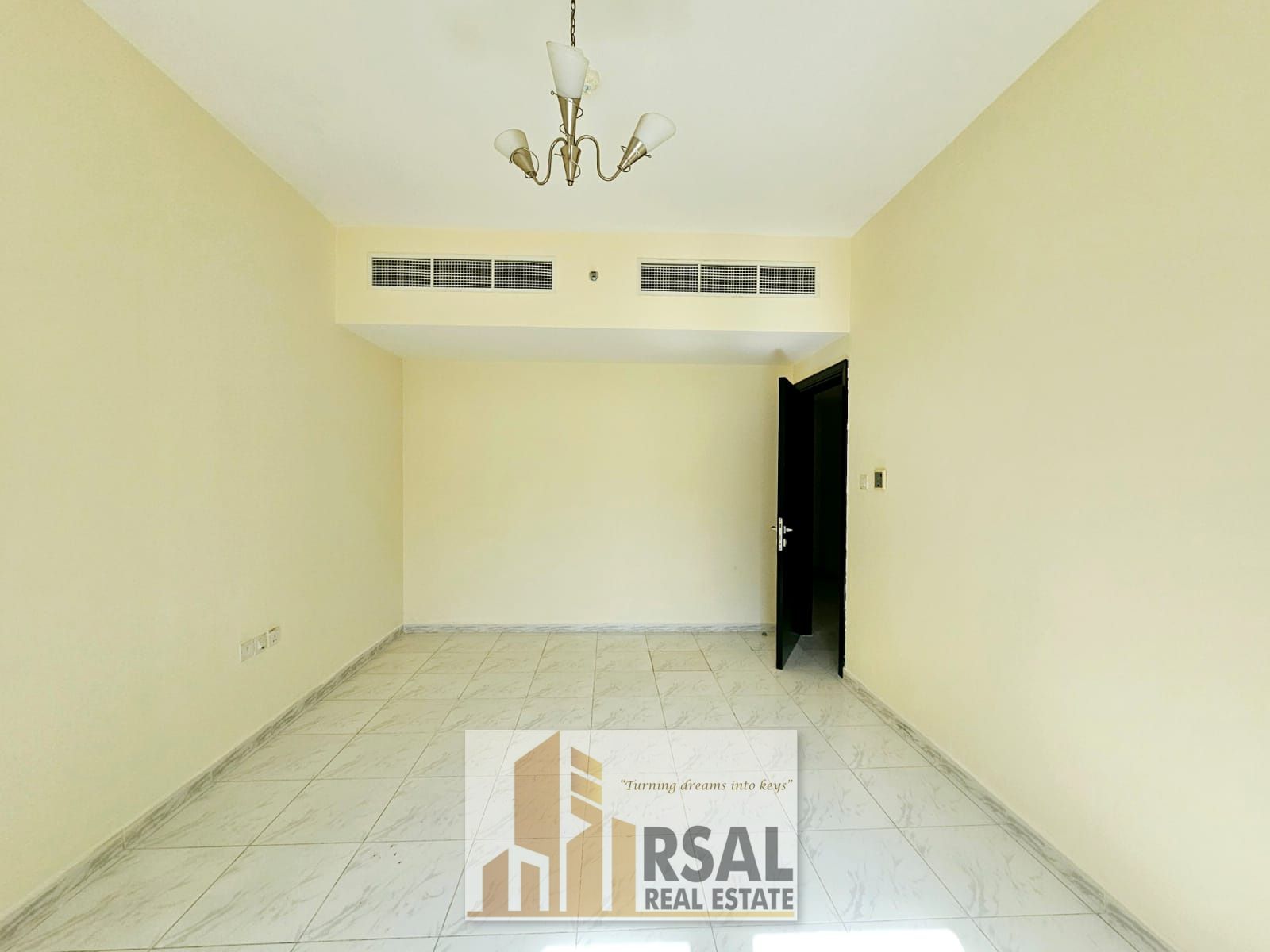 Afordable Lavish Family 2Bhk//Coverd Parking//Ready to Move//Easy Payment//Close To Al Zahiya City Center