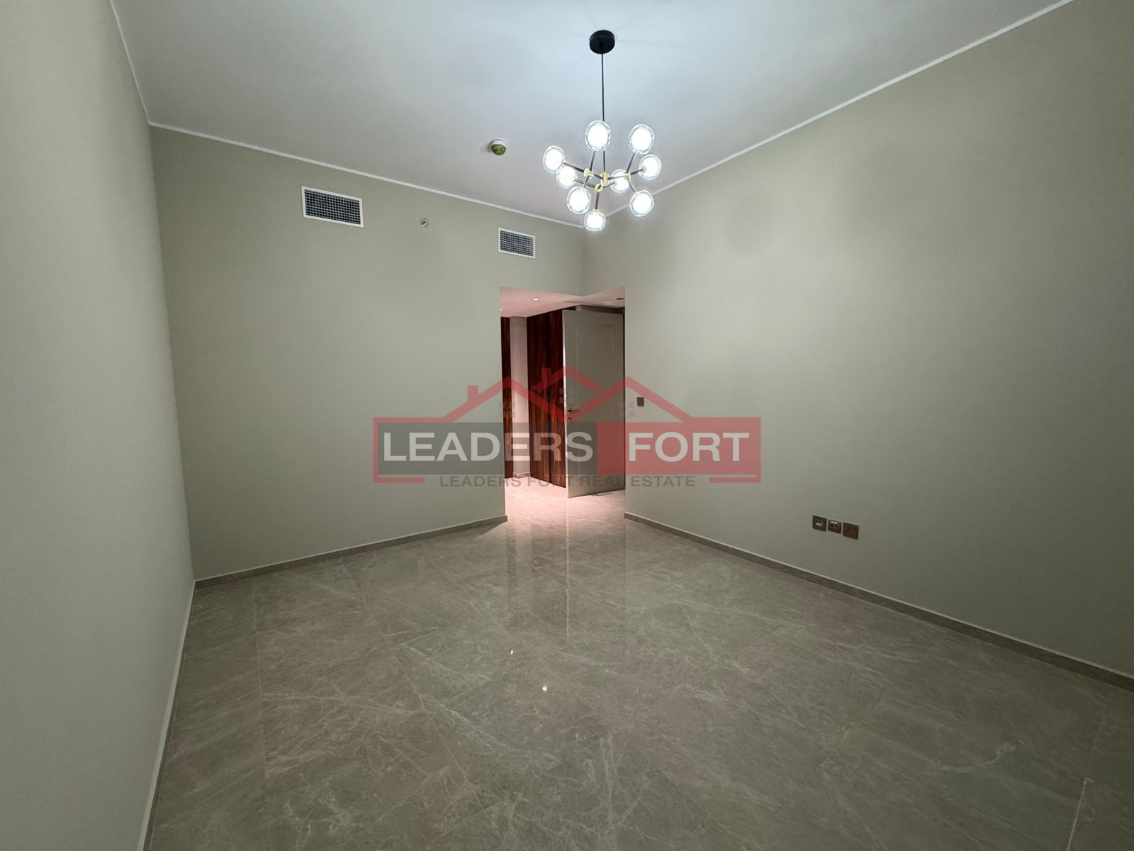 Elegant 1BR | Metro Access | Ready To Move