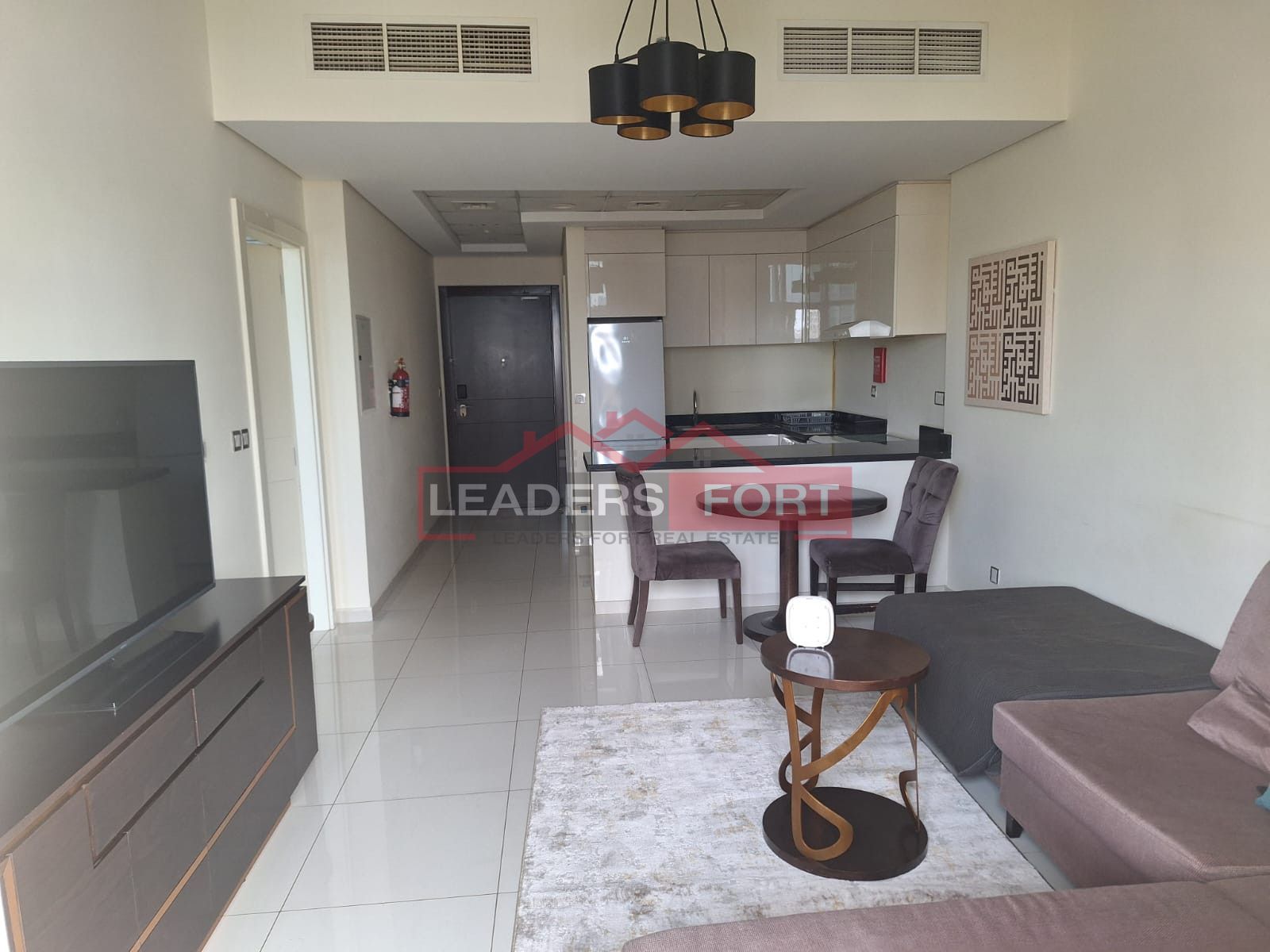 Stylish 1BR Apartment | Bright Interiors | Ideal for Professionals
