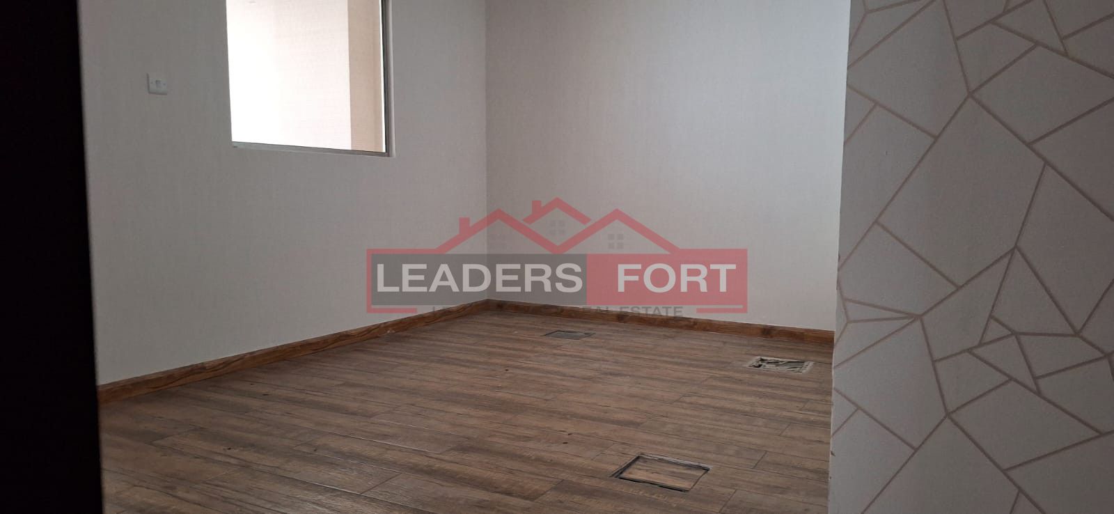 Office | 1006 sqft | vacant | fully fitted | close to business bay metro