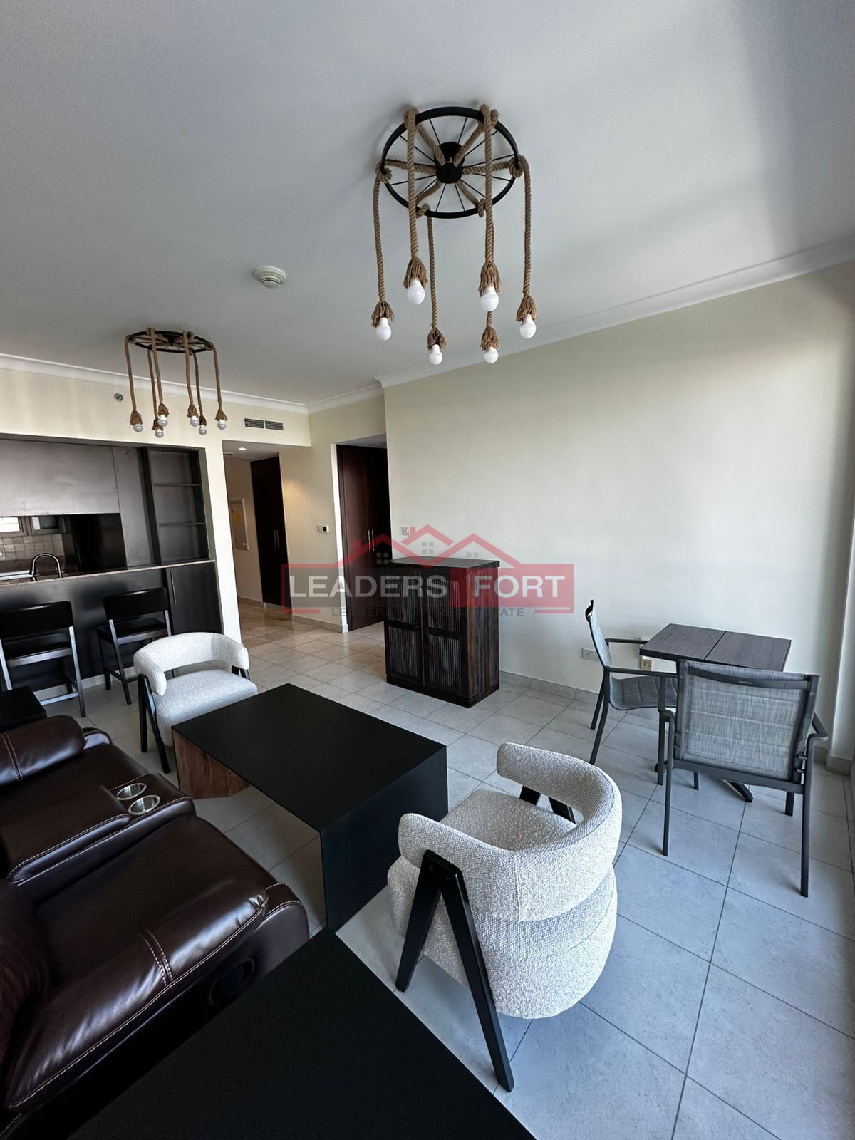 Kitchen Upgraded | Prime Location | Vacant