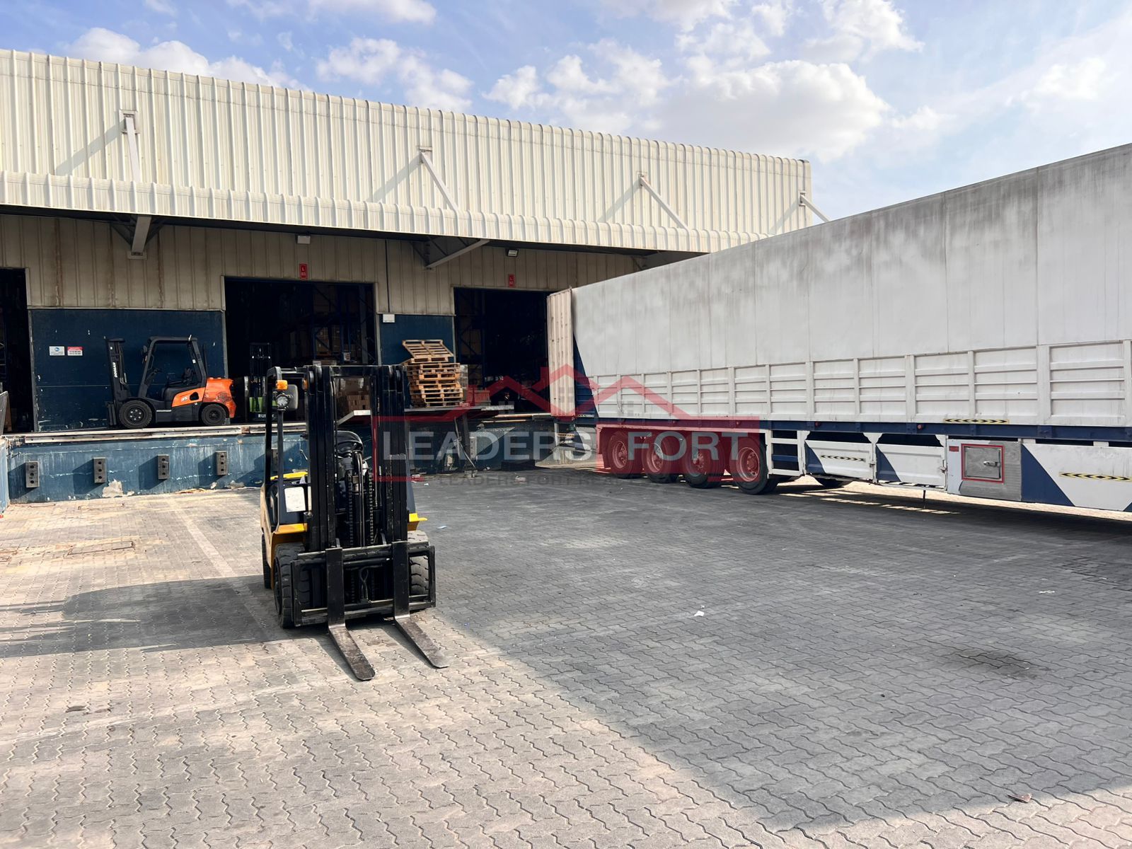 Warehouse | JAFZA South | Vacant on Transfer