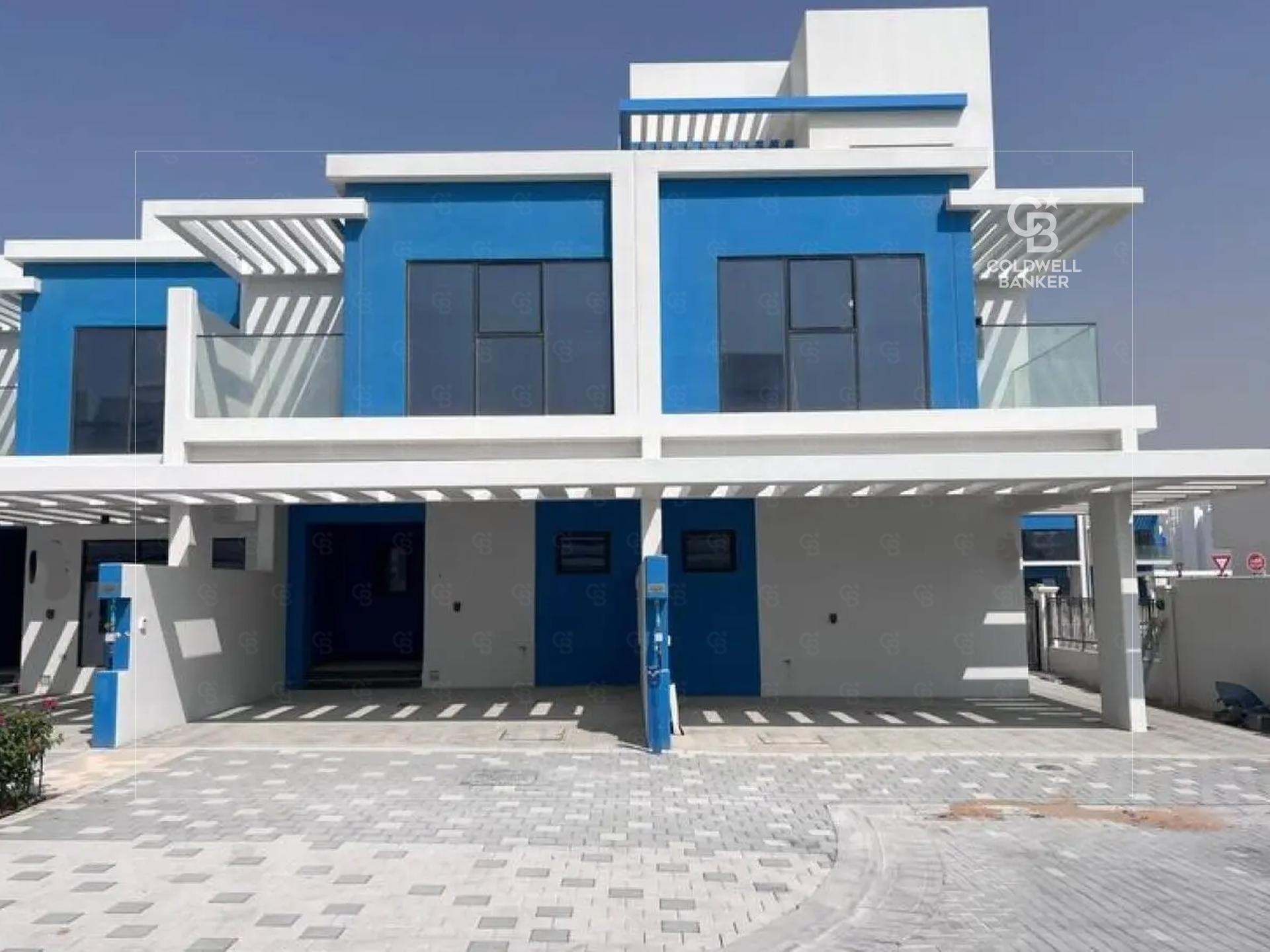 Best price for 5bed | Good Location | Near to Park