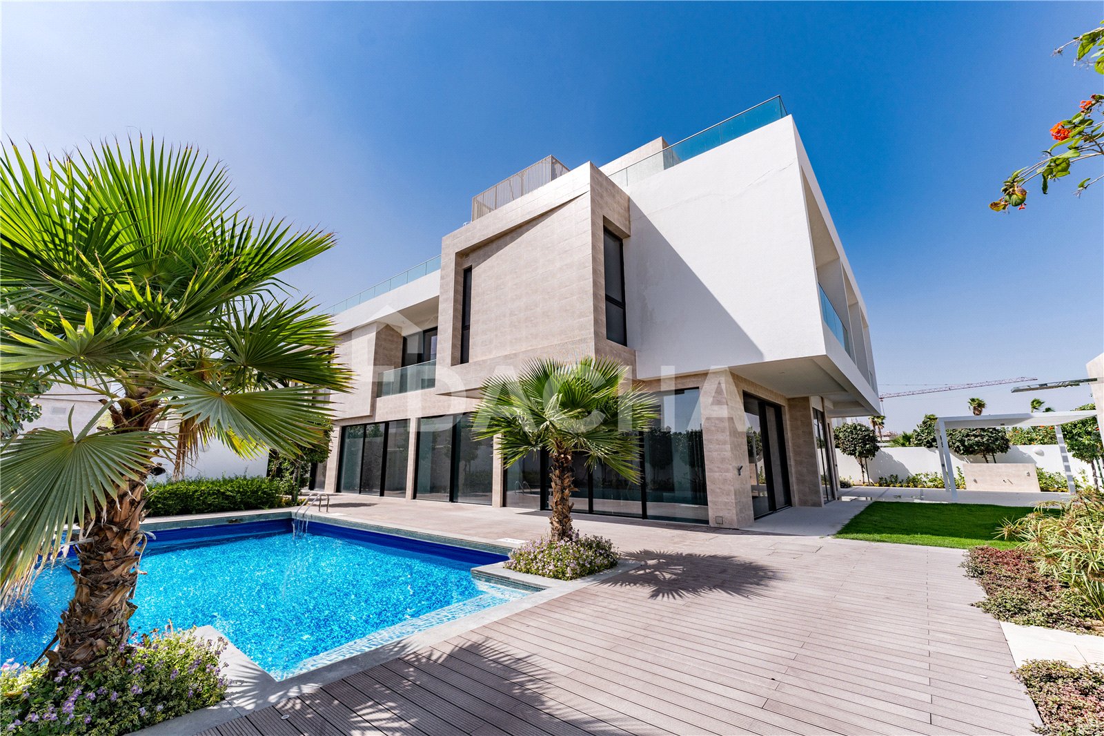Ready to Move | Les 8 | Burj Skyline Views
