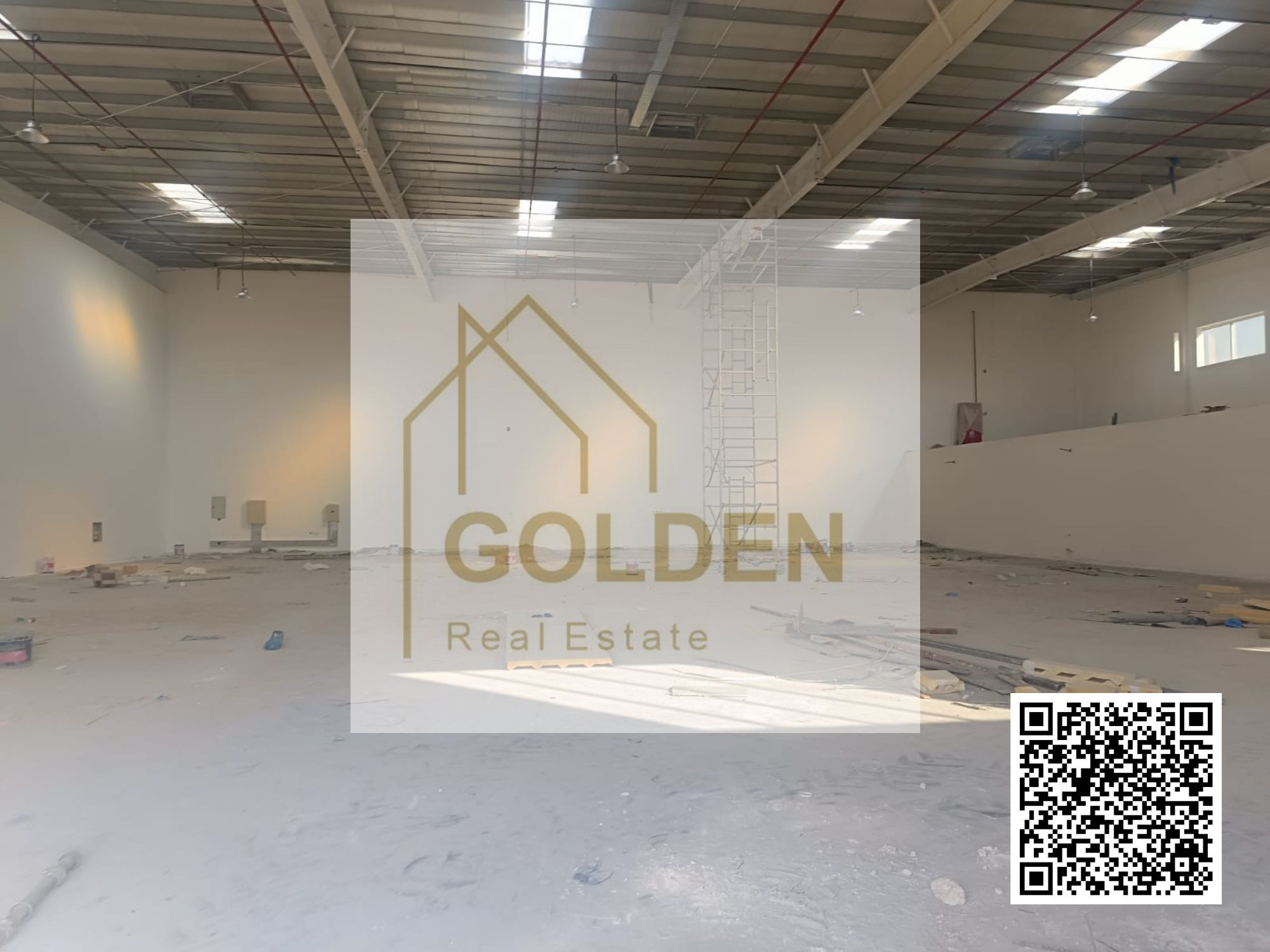 110 kW electrical power, 11,700 sq ft usable area, and a prime location directly on the main street.