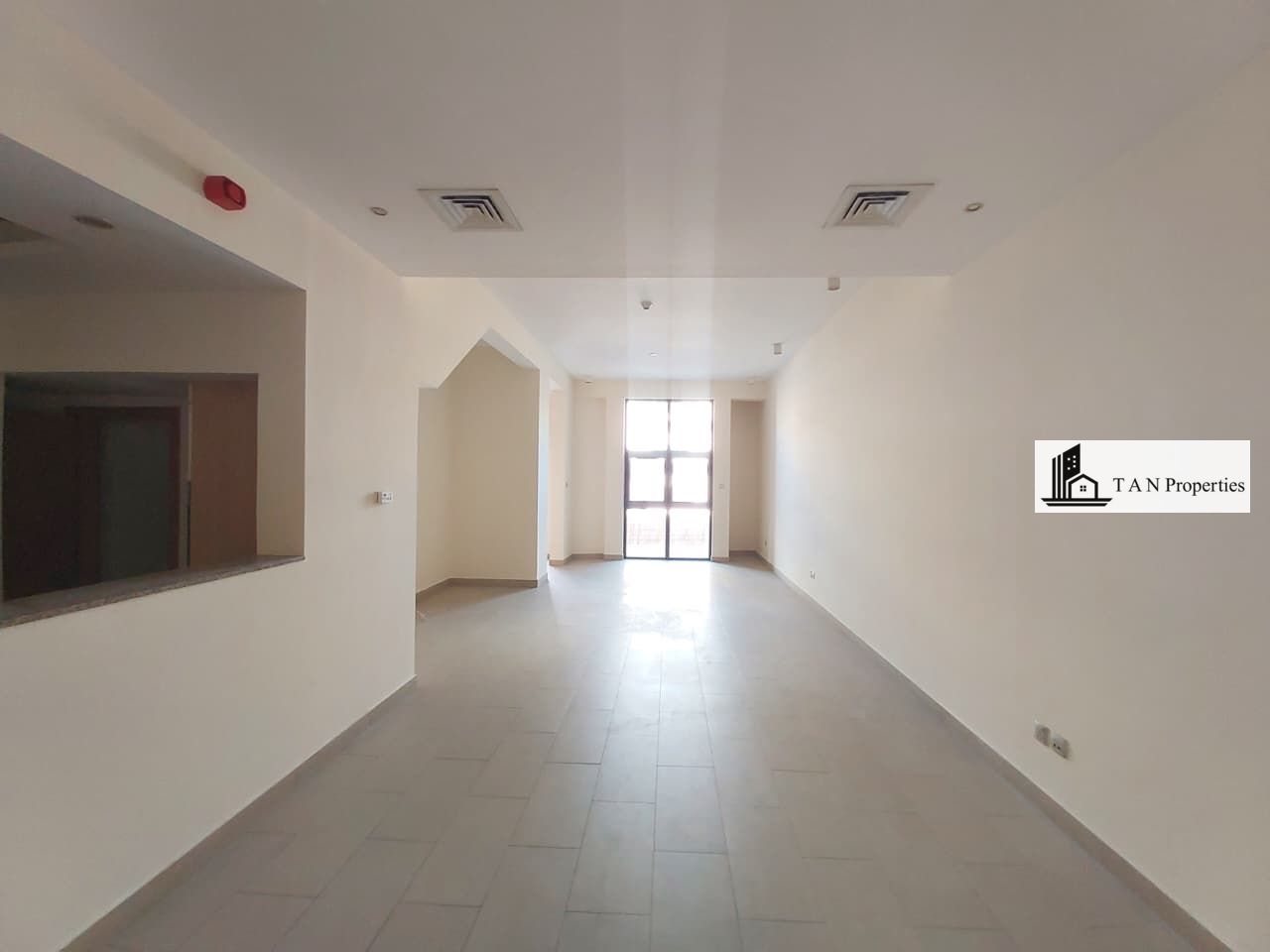 AMAZING 4BR+ Maid VILLA | PRIME LOCATION | BRIGHT & CLEAN | UNFURNISHED