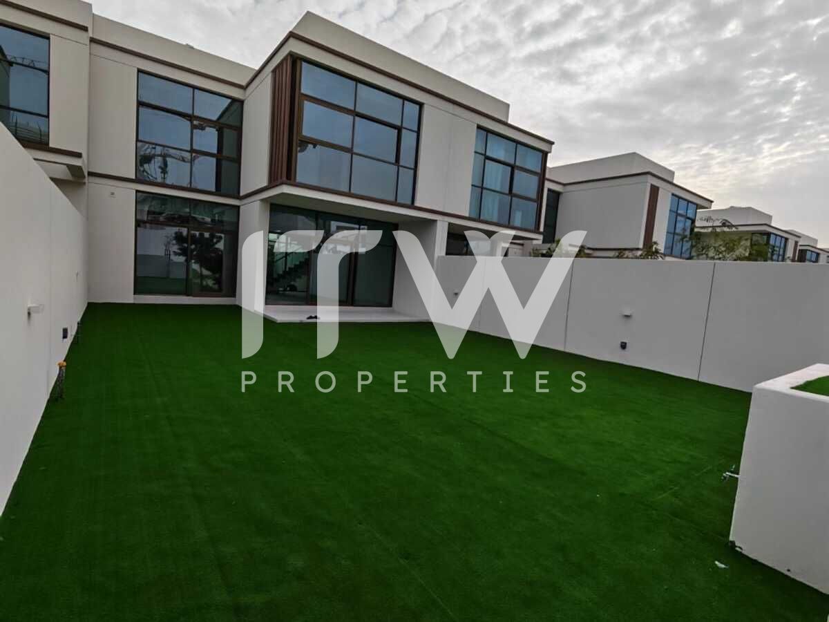 Single Row | Ready to Move In | highly desirable | Book It Now