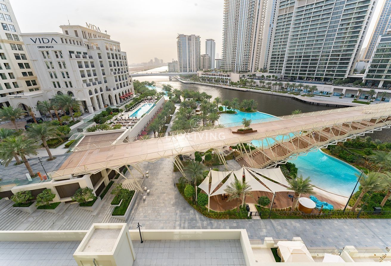 Full Canal View | Big Layout | Bright Apartment