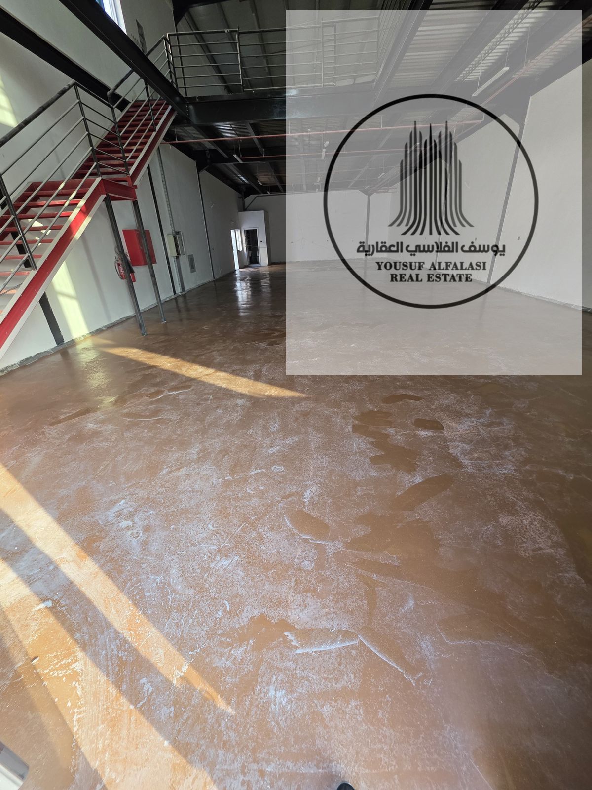 For rent in Al Jurf Industrial Area 1 Two warehouses 7,650 sq mezzanine 95 kW electricity Price AED 400,000
