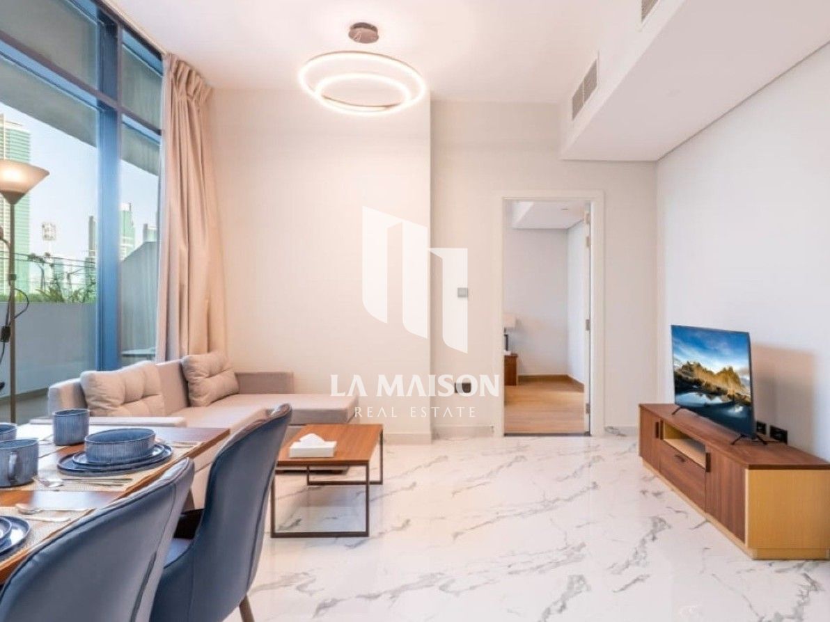 Unique Layout | Upgraded Furnishing | Big Balcony