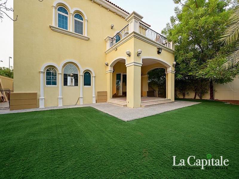 Near Pavillion | Well-Maintained | Large Layout
