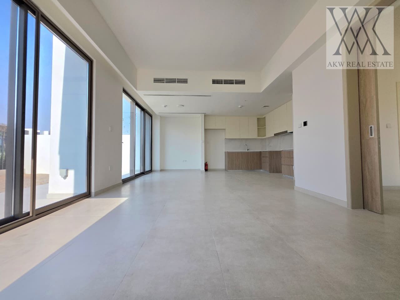 Biggest Layout | Ready To Move | Multiple Cheques | Close To Pool