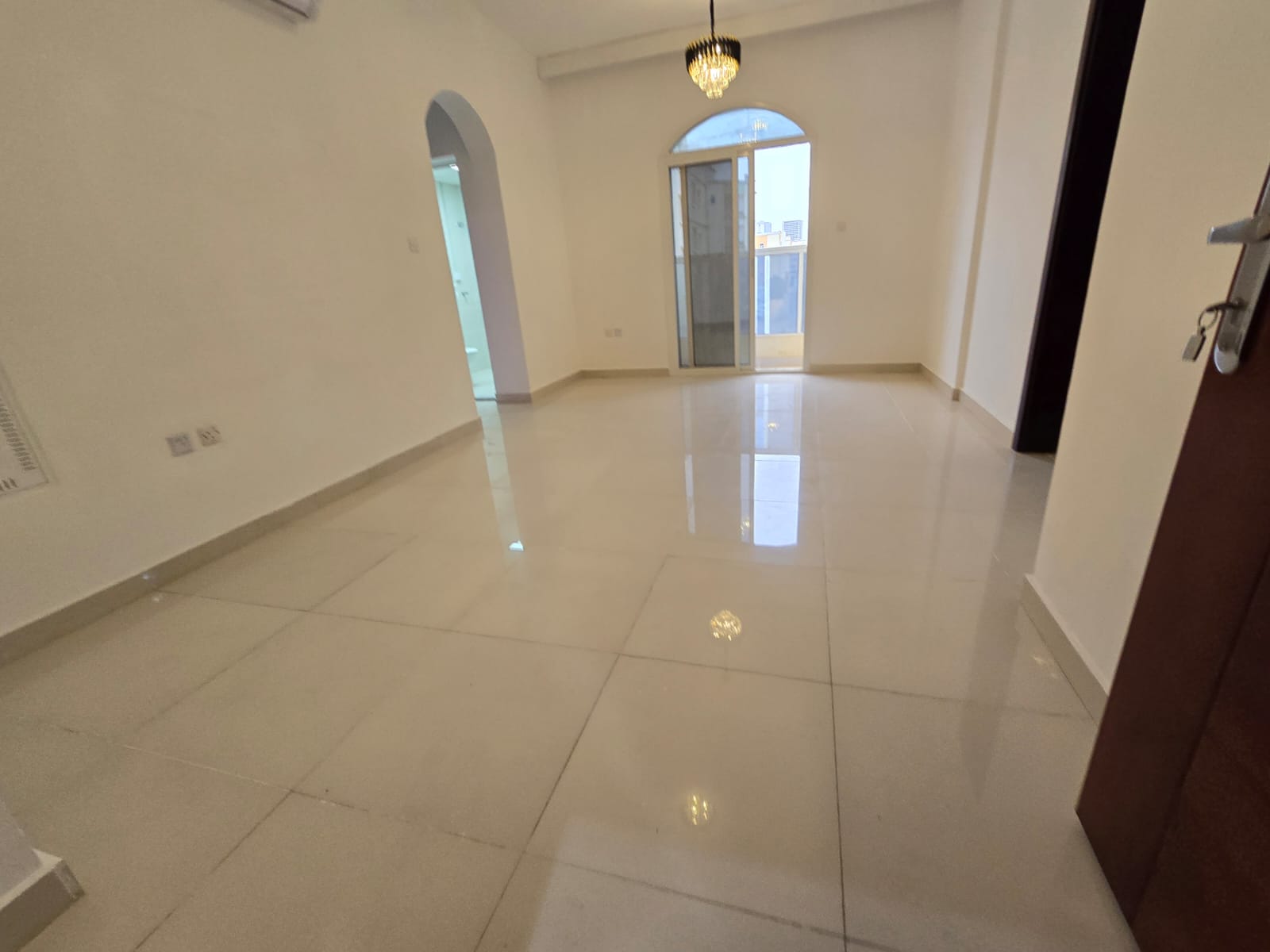 Beautiful apartments in Ajman, family building, two bedrooms and a living room, central air conditioning, full maintenance included by the owner.