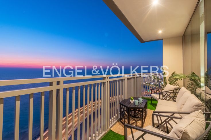 Motivated Seller | Sea Facing | High Floor