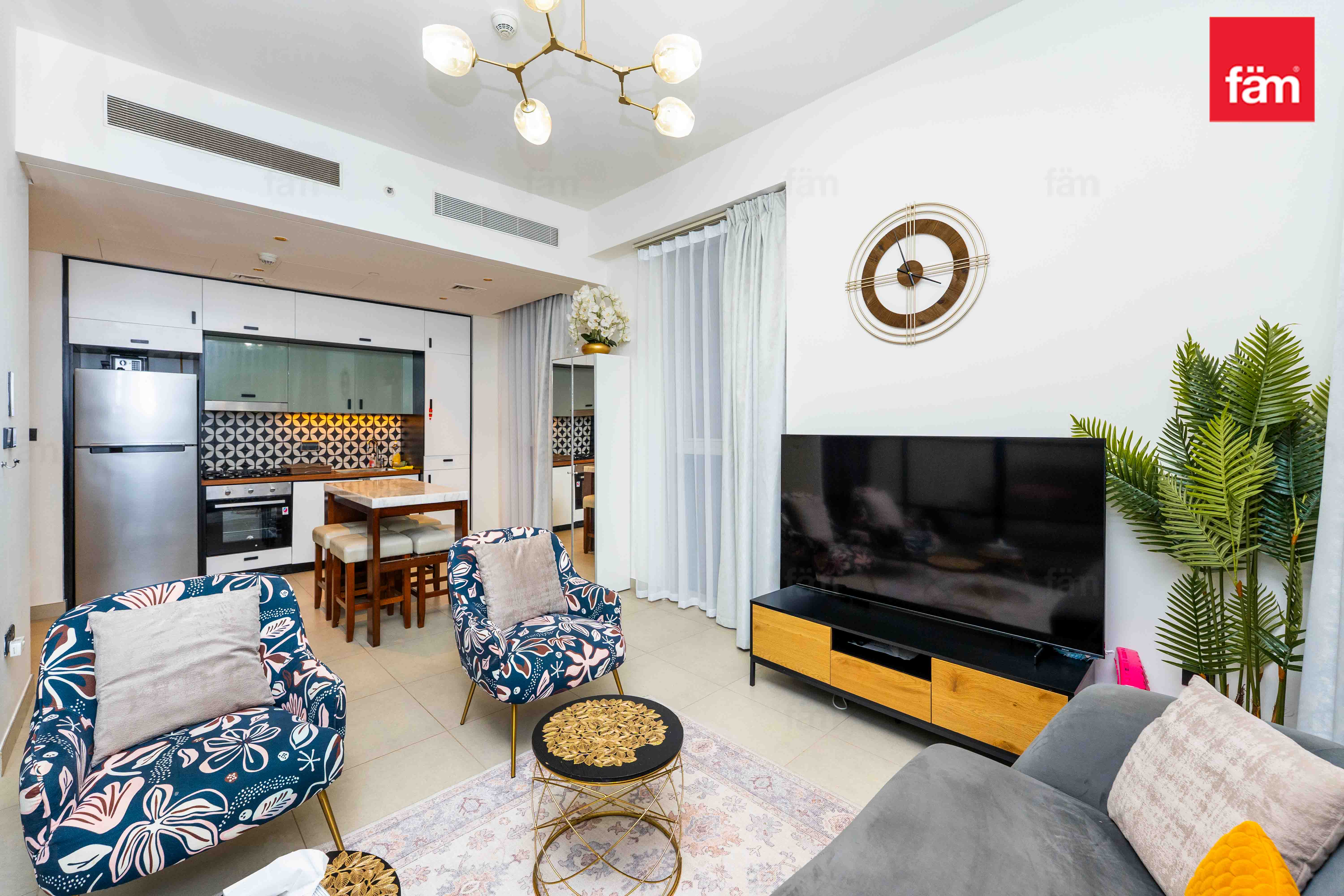 Exclusive | Vacant On Transfer | Corner 2br