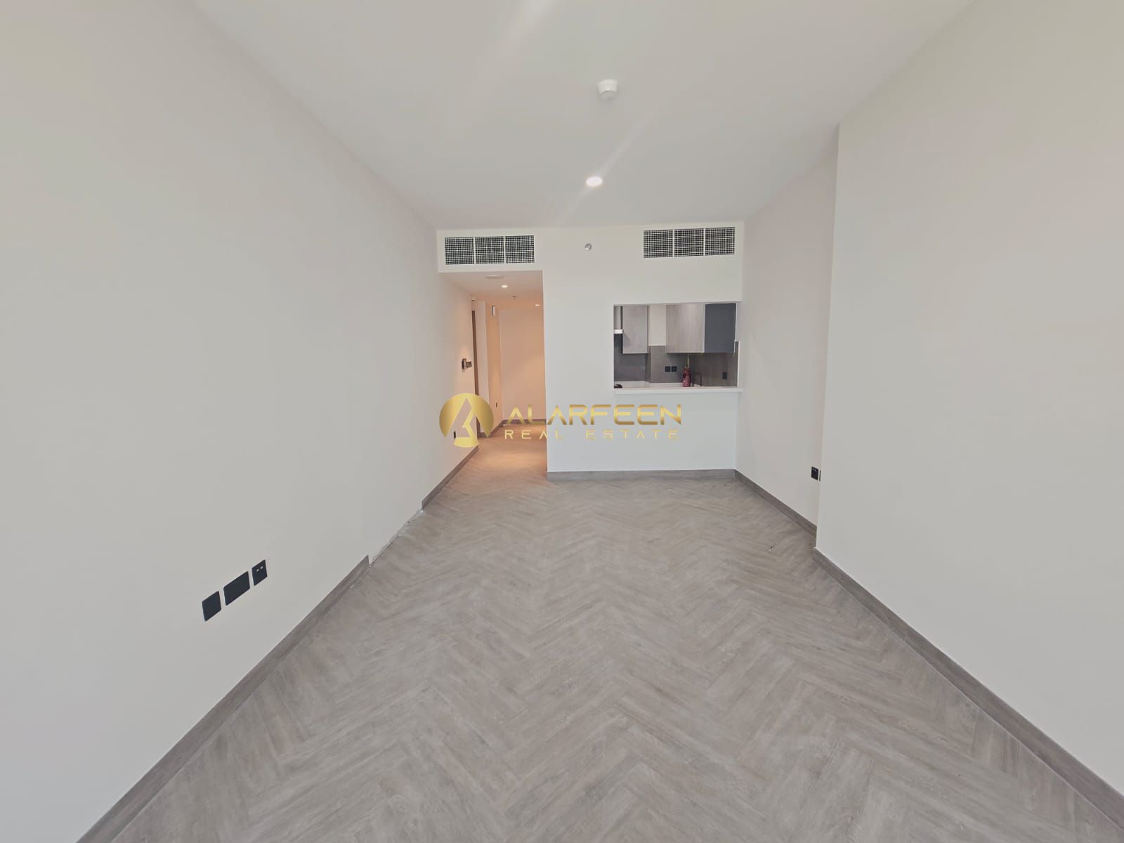 Spacious Apartment | with best ammenities | Community view