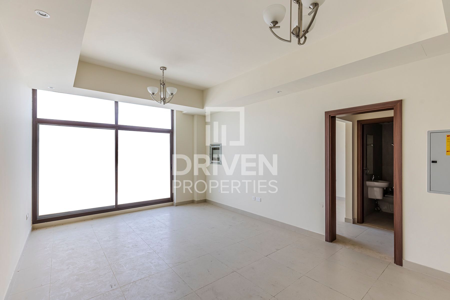 Semi Detached Villa | Great Location | Best Offer