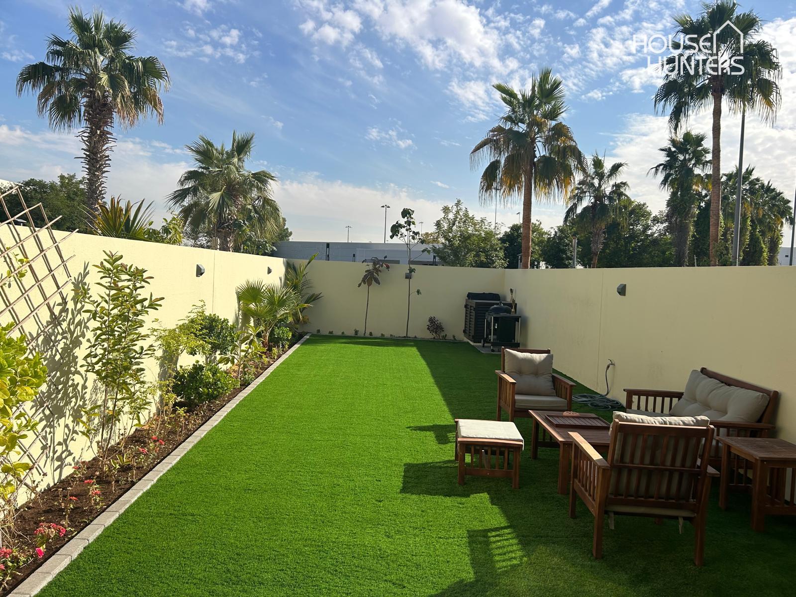Single row | Landscaped | Close to amenities