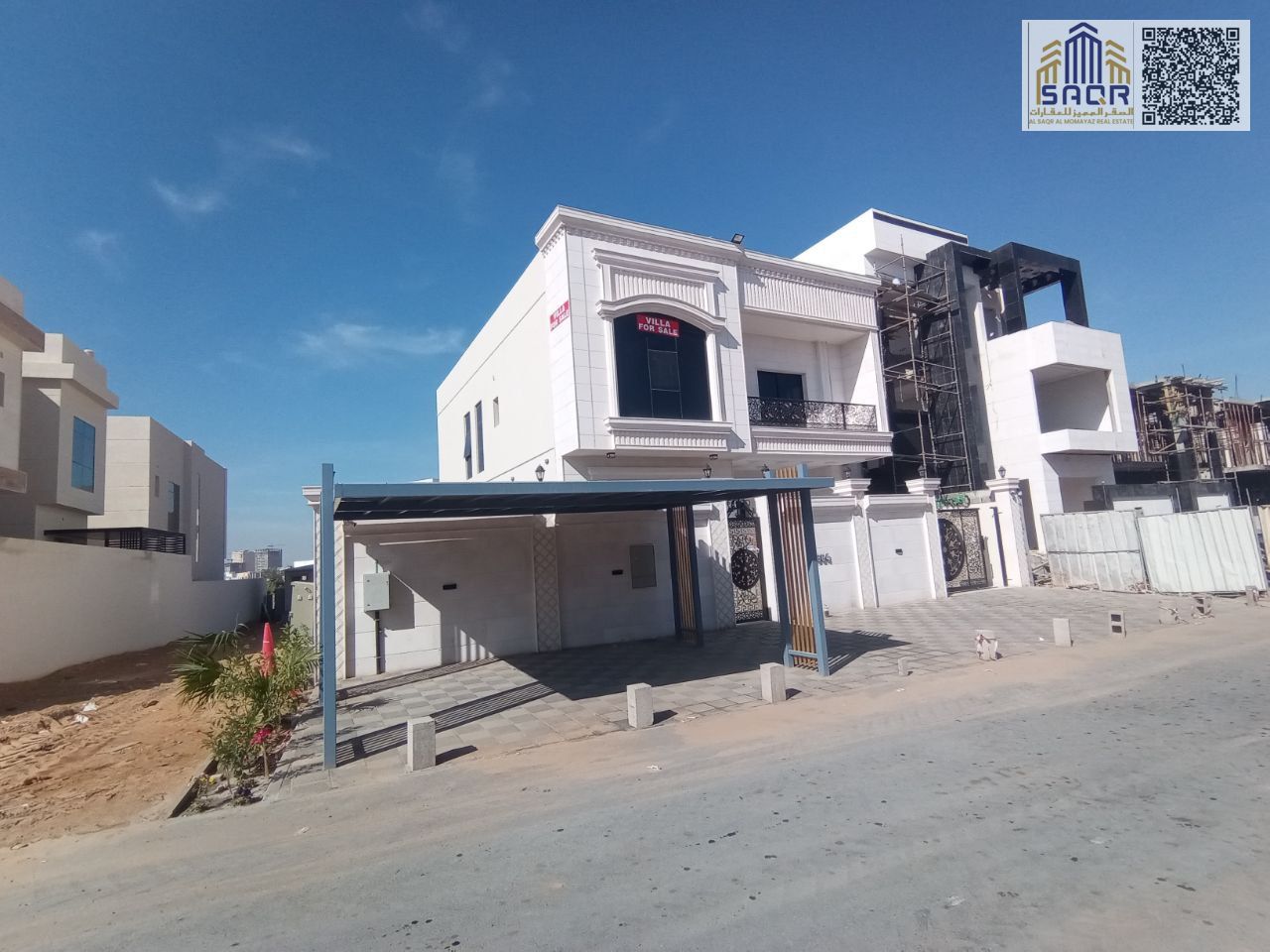 Ready-to-move-in villa including electricity, water, and air conditioning with a swimming pool / Freehold / Fees included