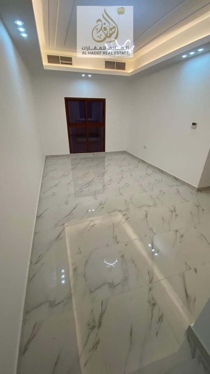 Two bedrooms and a living room with two bathrooms, first occupancy, spacious areas and Hilux finishes, excellent location and open view of the main st