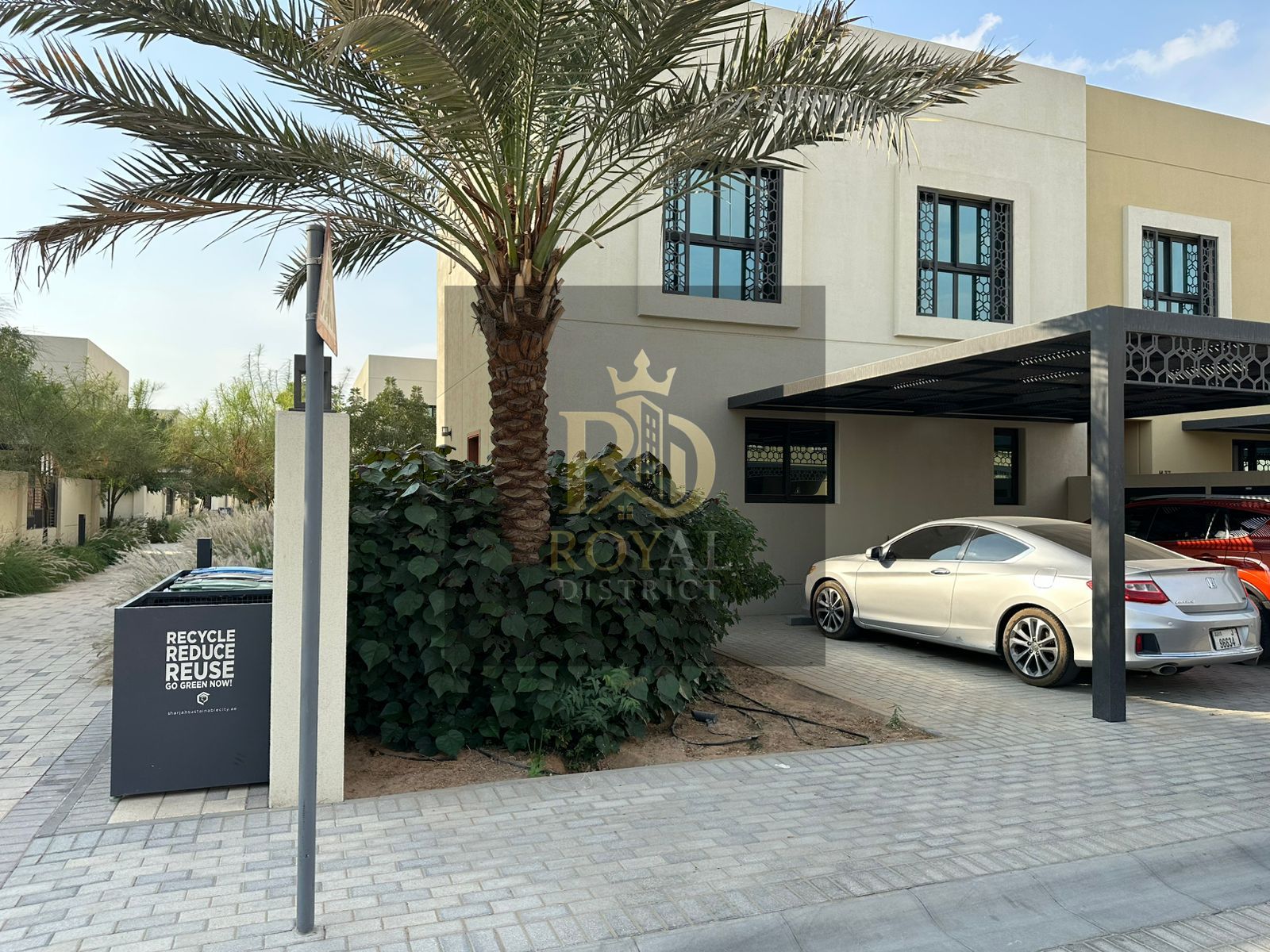 SUPER DISTRESS DEAL | OWN A 3-BEDROOMS TOWNHOUSE + MAID’S ROOM | PREMIUM CORNER LOCATION | LARGE LAYOUT | HIGH-END FINISHING | CLOSE TO ALL AMENITIES