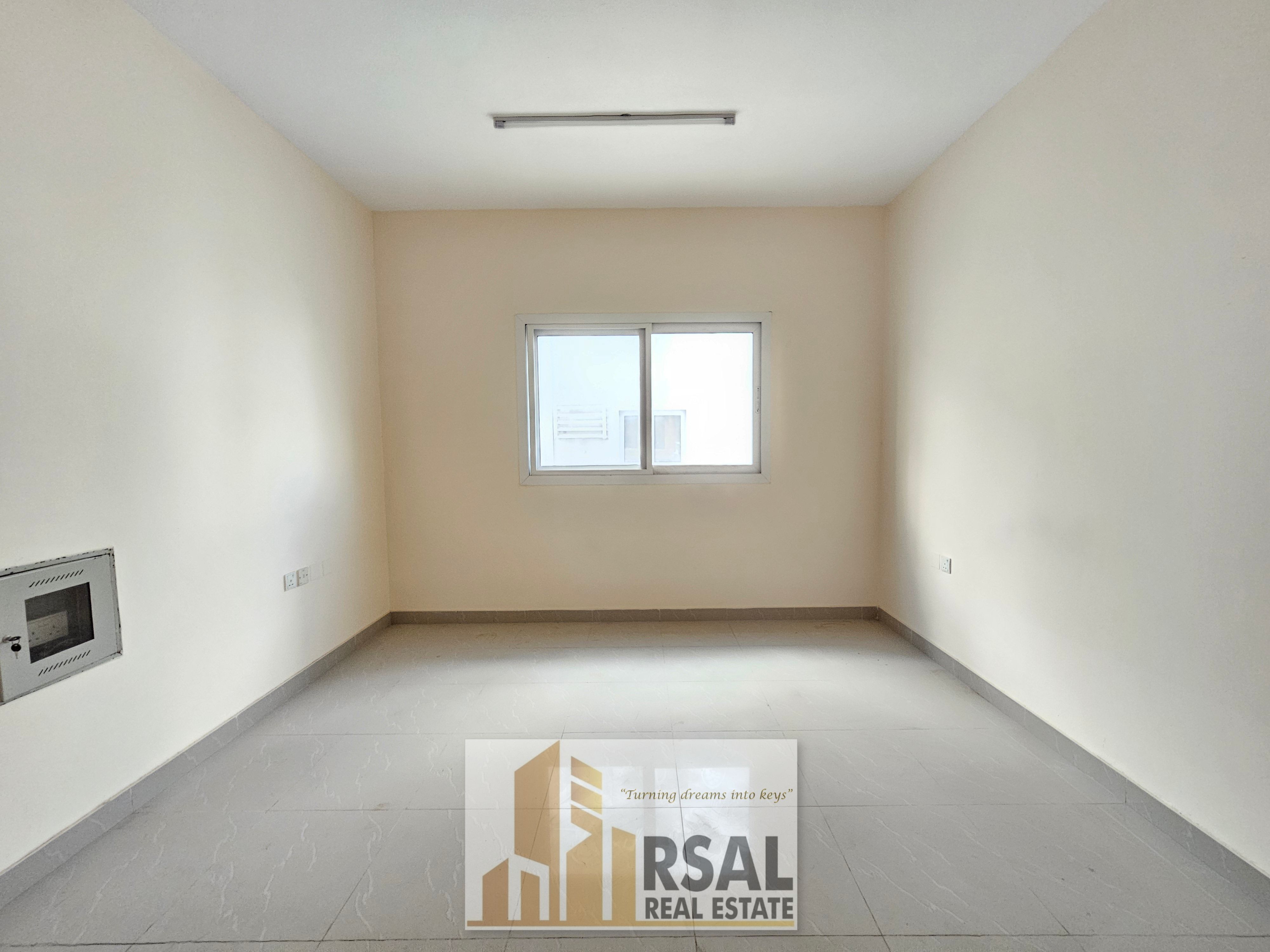 Lavish Bechlor 1BHK/Ready to move/EASY Payment/Near to Old Muwaileh Bus Station